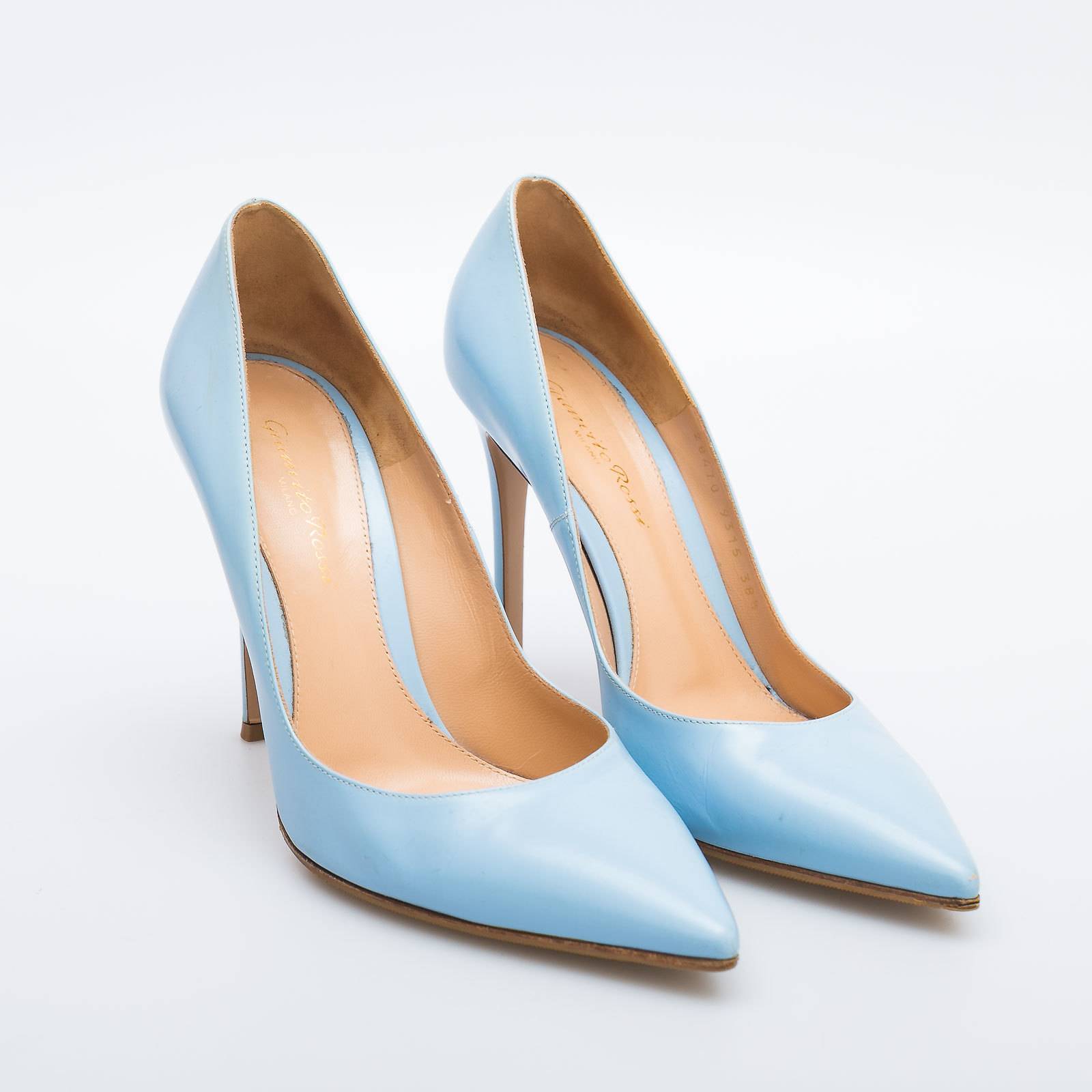 Туфли голубого цвета Gianvito Rossi - фото из каталога магазина брендовой одежды Second Friend Store Туфли Gianvito Rossi - купить оригинал в секонд-хенде SFS - 2