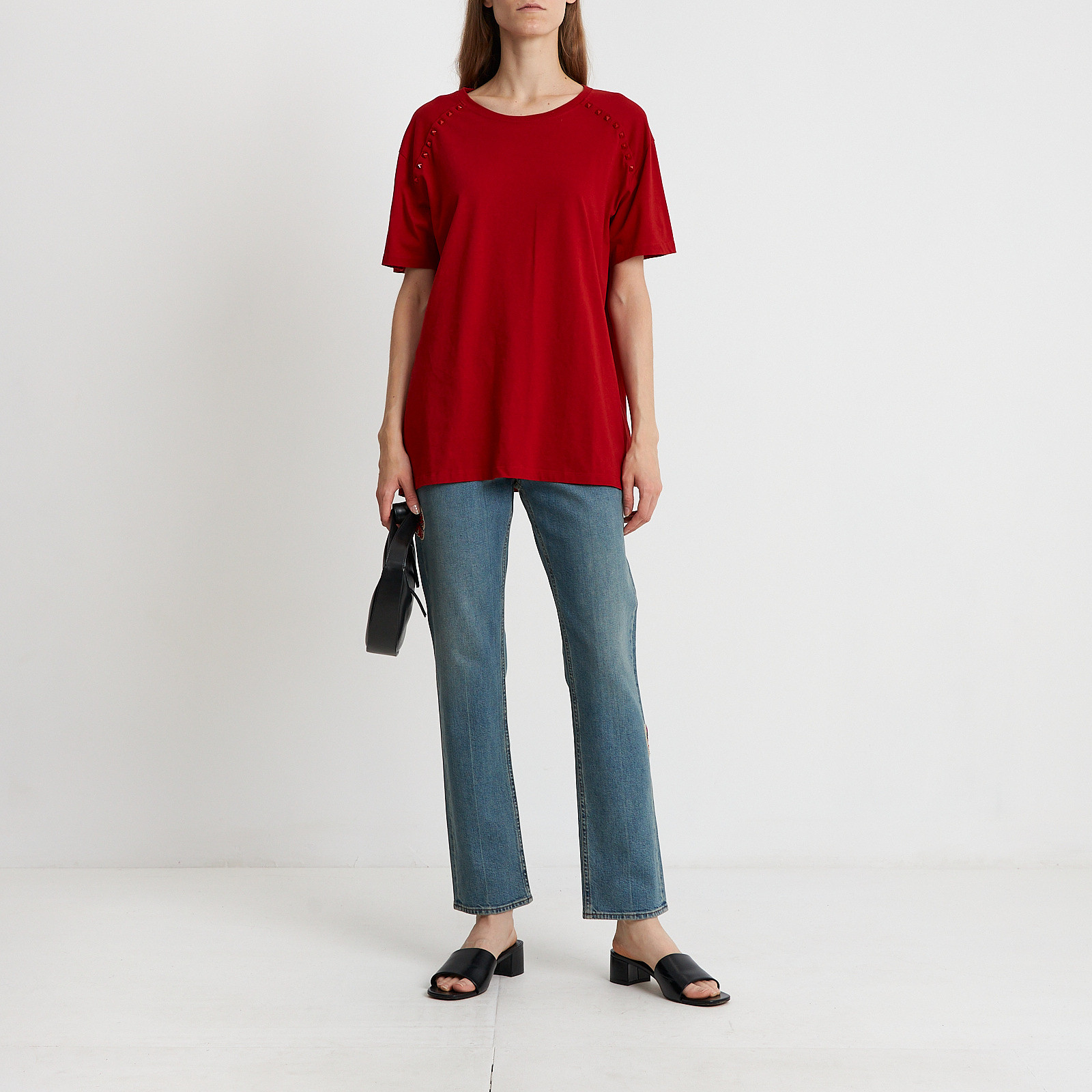 Футболка красного цвета Valentino - фото из каталога магазина брендовой одежды Second Friend Store Футболка Valentino - купить оригинал в секонд-хенде SFS - 2