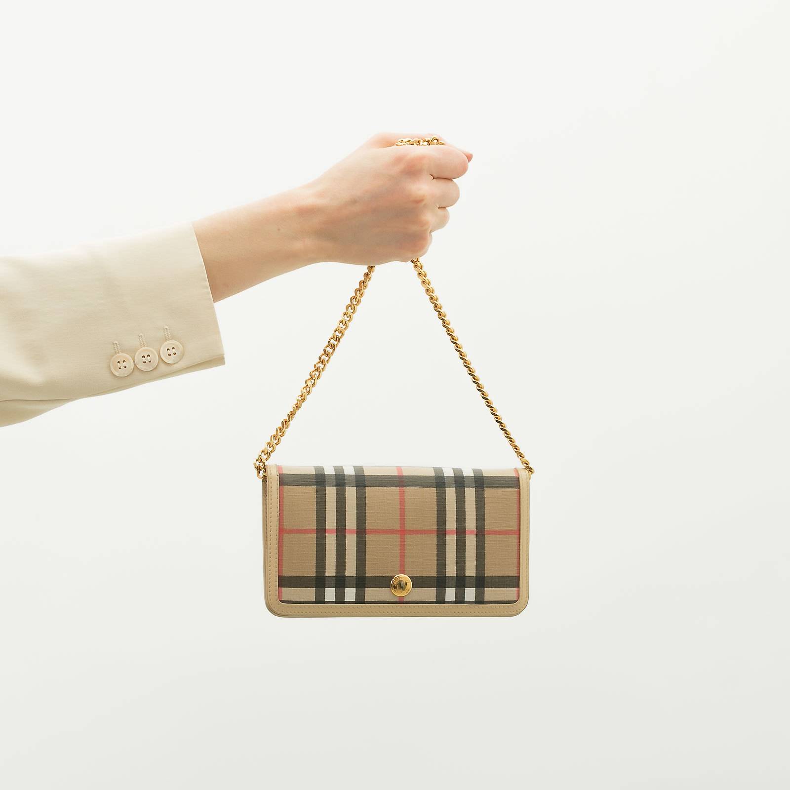 Клатч Burberry - купить оригинал в секонд-хенде SFS - 3