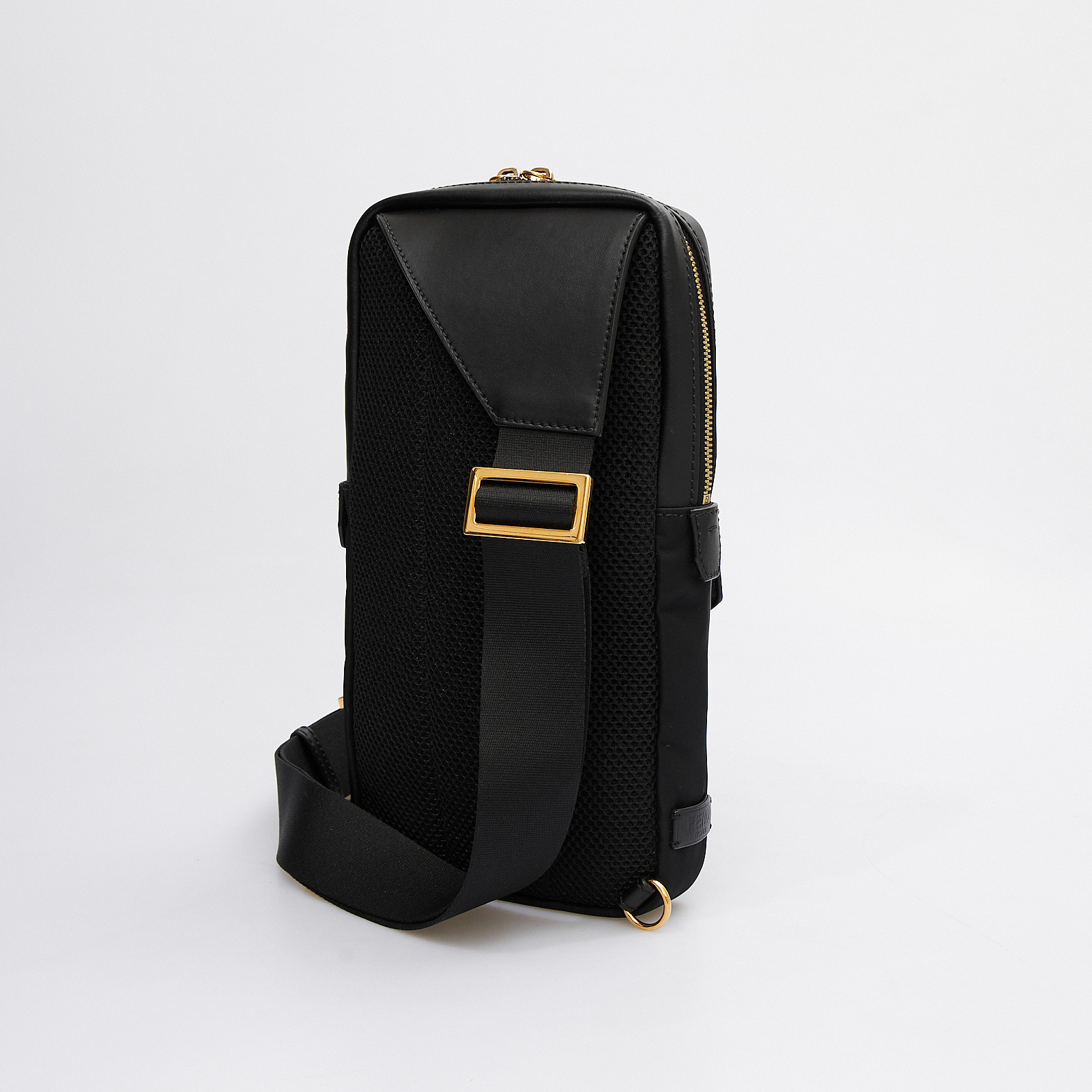 Сумка Fendi - купить оригинал в секонд-хенде SFS - 3