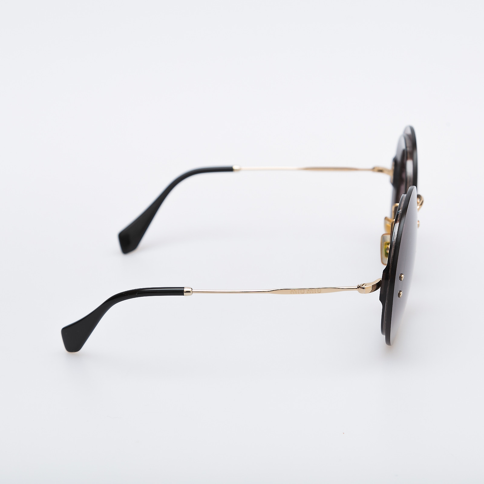 Солнцезащитные очки Miu Miu - купить оригинал в секонд-хенде SFS - 3