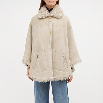 Кейп Louis Vuitton