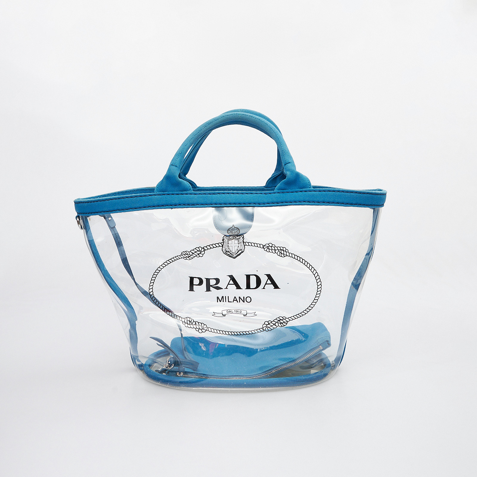 Сумка синего цвета Prada - фото из каталога магазина брендовой одежды Second Friend Store Сумка Prada - купить оригинал в секонд-хенде SFS - 1