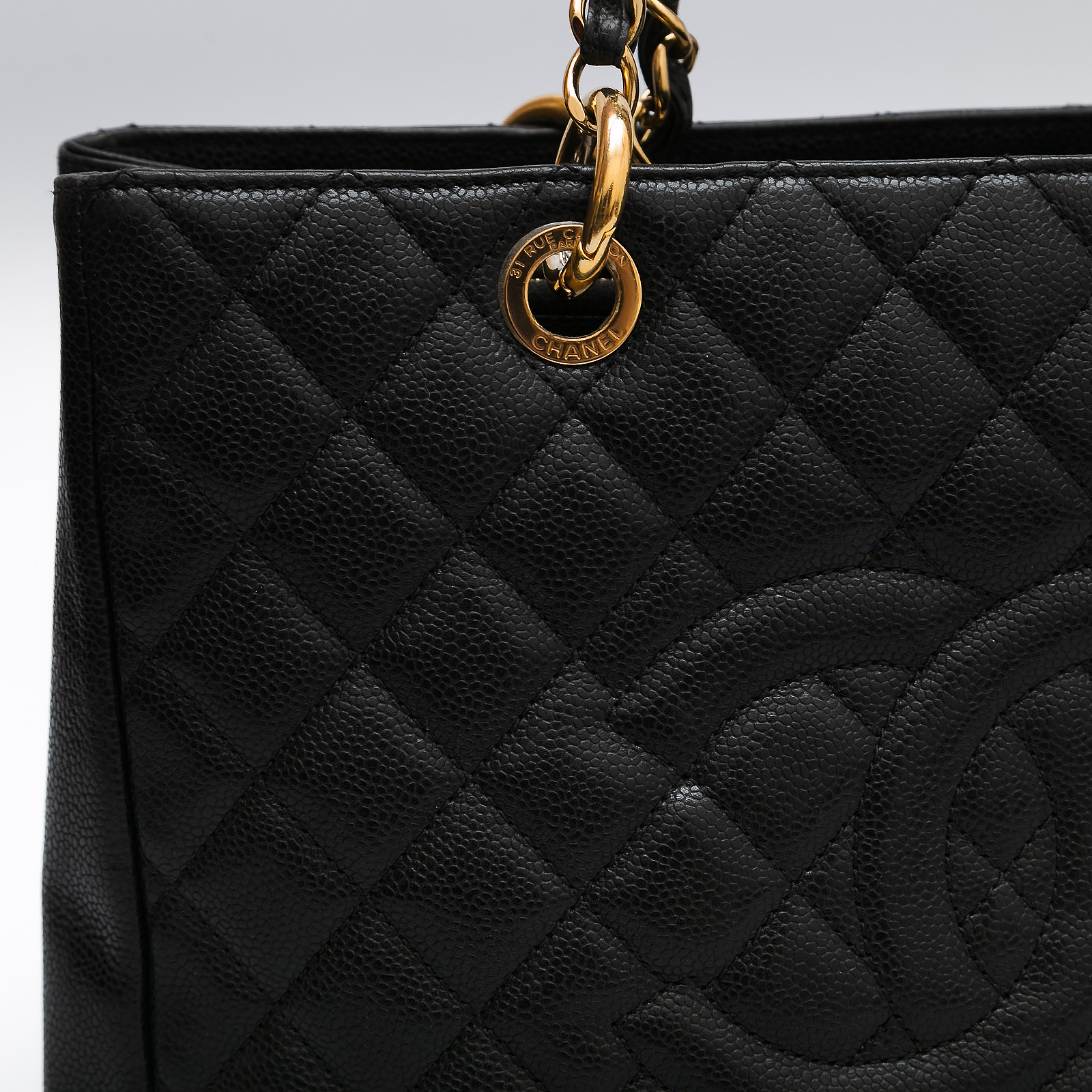 Сумка Chanel - купить оригинал в секонд-хенде SFS - 6