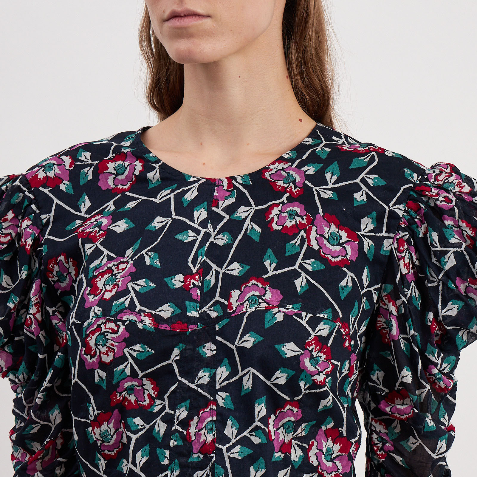 Блуза черного цвета Isabel Marant Etoile - фото из каталога магазина брендовой одежды Second Friend Store Блуза Isabel Marant Etoile - купить оригинал в секонд-хенде SFS - 4