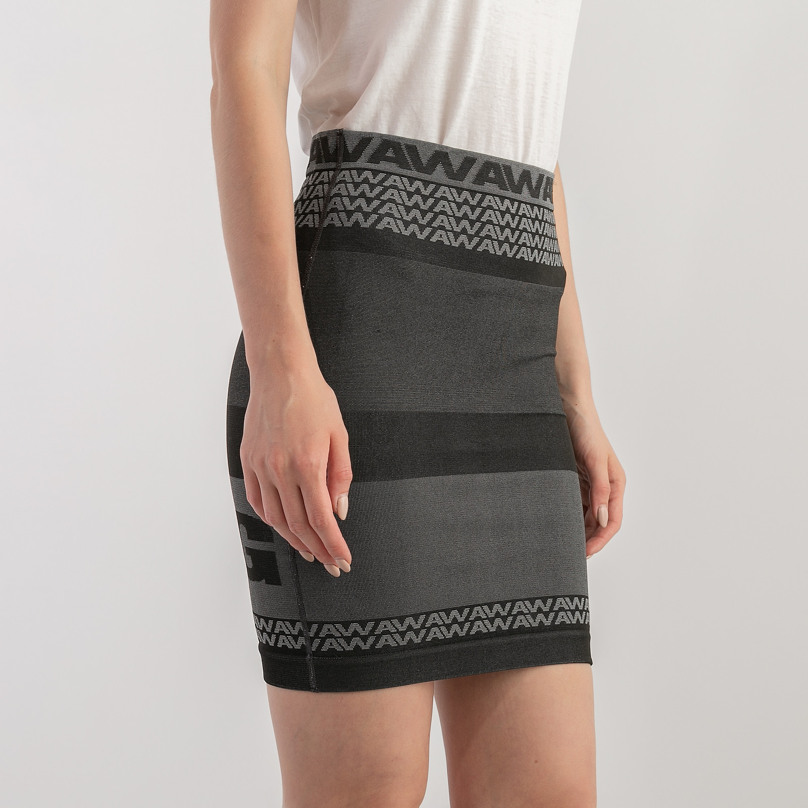 Юбка серого цвета Alexander Wang - фото из каталога магазина брендовой одежды Second Friend Store Юбка Alexander Wang - купить оригинал в секонд-хенде SFS - 3