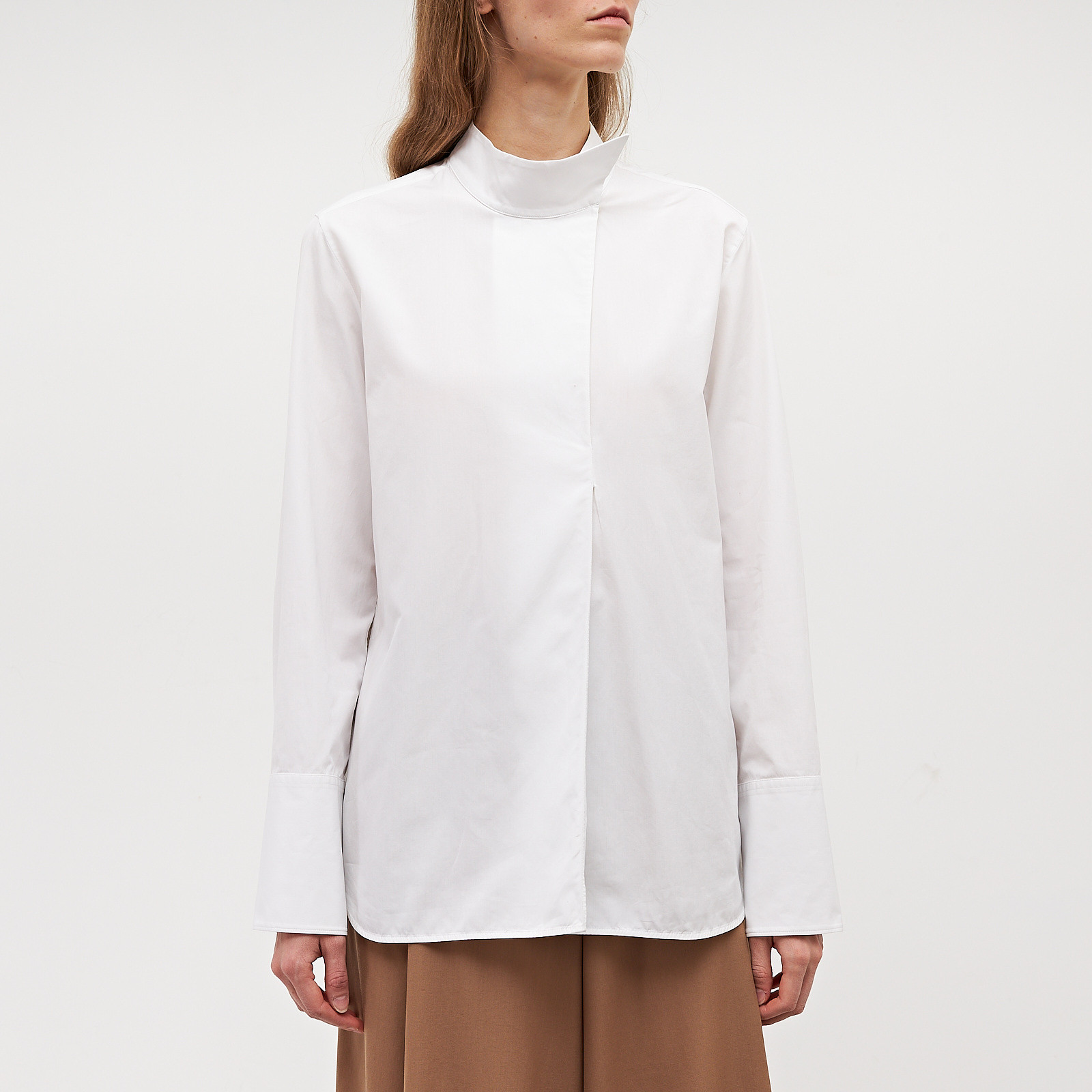 Рубашка белого цвета Jil Sander - фото из каталога магазина брендовой одежды Second Friend Store Рубашка Jil Sander - купить оригинал в секонд-хенде SFS - 1