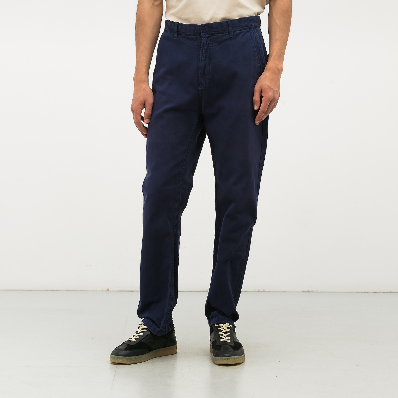 Джинсы синего цвета Acne Studios - фото из каталога магазина брендовой одежды Second Friend Store Джинсы Acne Studios - купить оригинал в секонд-хенде SFS - 1