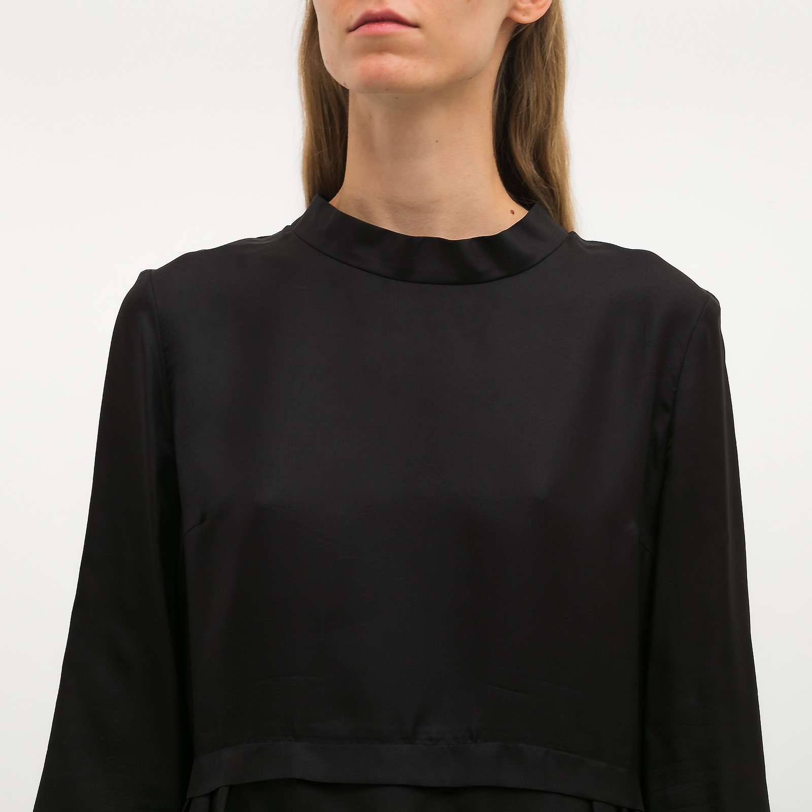 Блуза черного цвета Marni - фото из каталога магазина брендовой одежды Second Friend Store Блуза Marni - купить оригинал в секонд-хенде SFS - 4