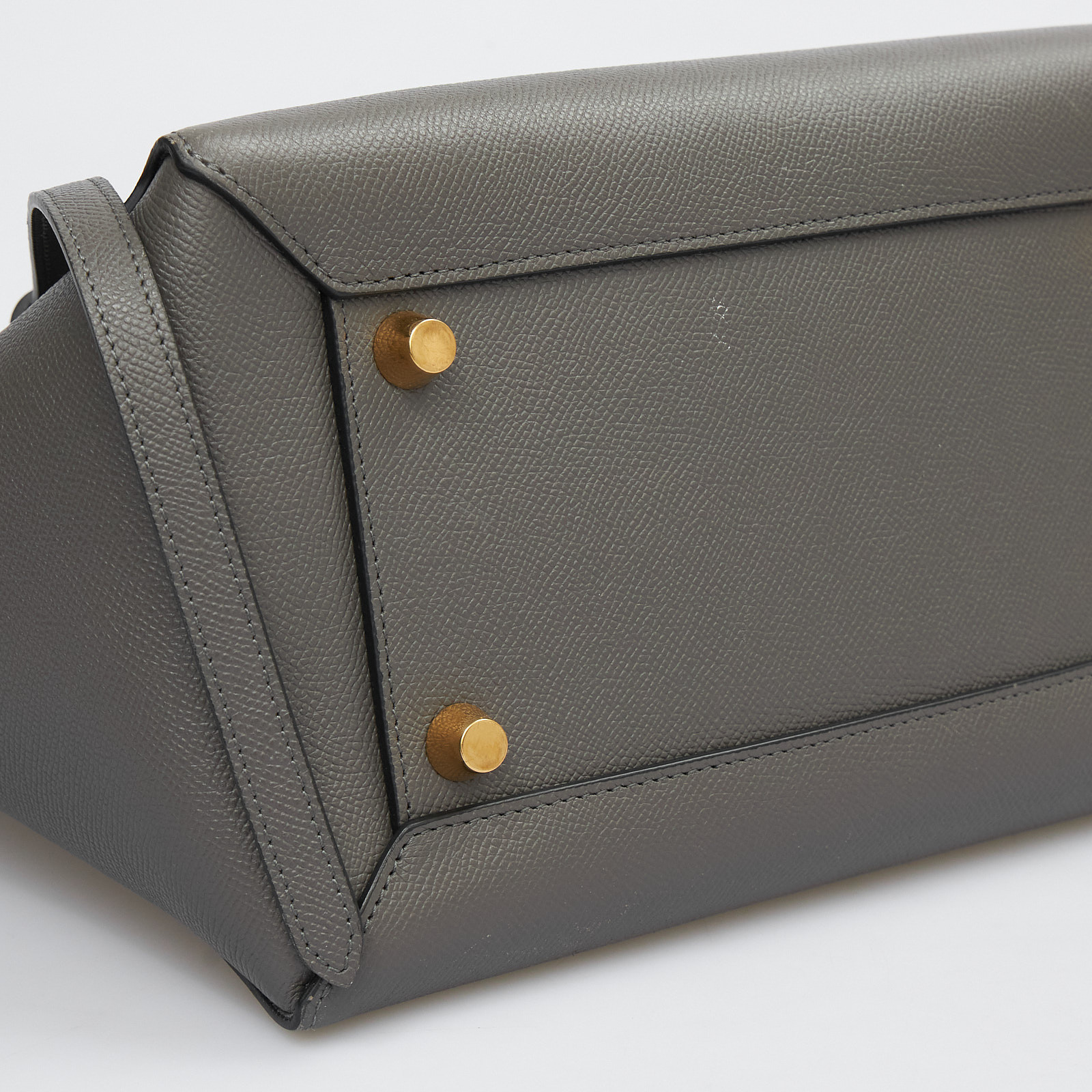 Сумка серого цвета Celine - фото из каталога магазина брендовой одежды Second Friend Store Сумка Celine - купить оригинал в секонд-хенде SFS - 6