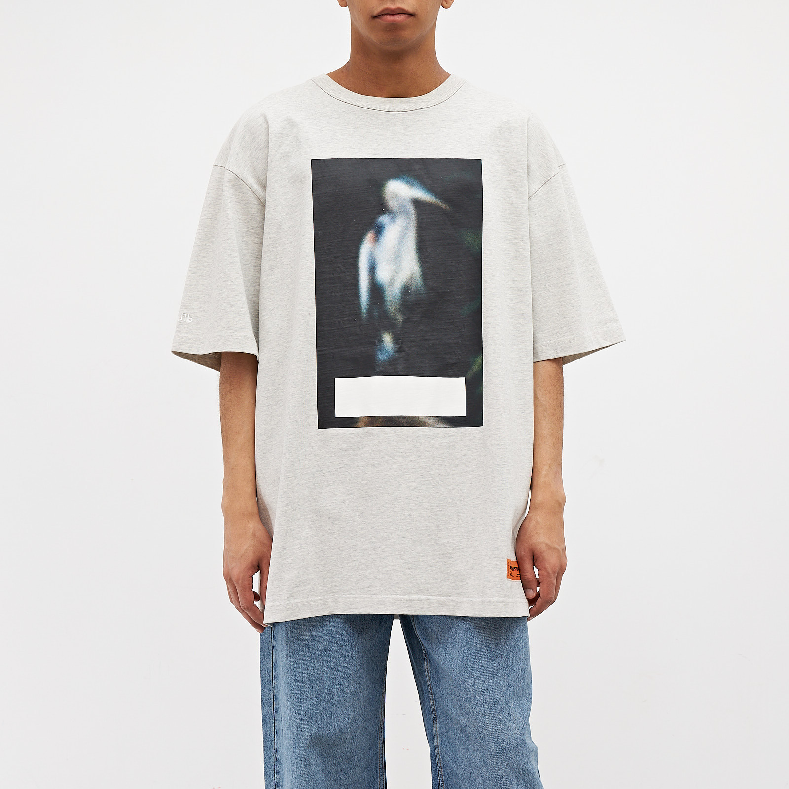 Футболка серого цвета Heron Preston - фото из каталога магазина брендовой одежды Second Friend Store Футболка Heron Preston - купить оригинал в секонд-хенде SFS - 1