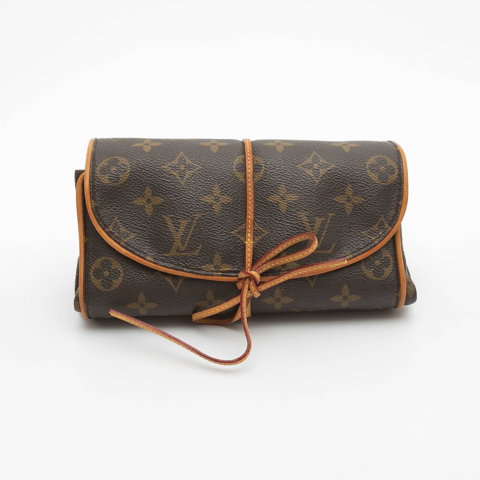 Несессер Louis Vuitton - купить оригинал в секонд-хенде SFS