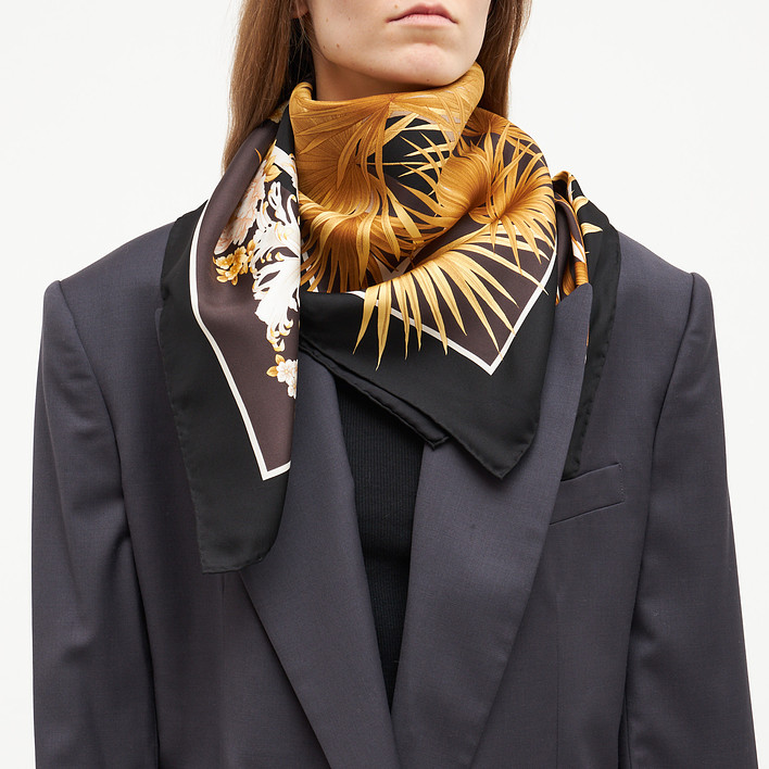Платок Salvatore Ferragamo