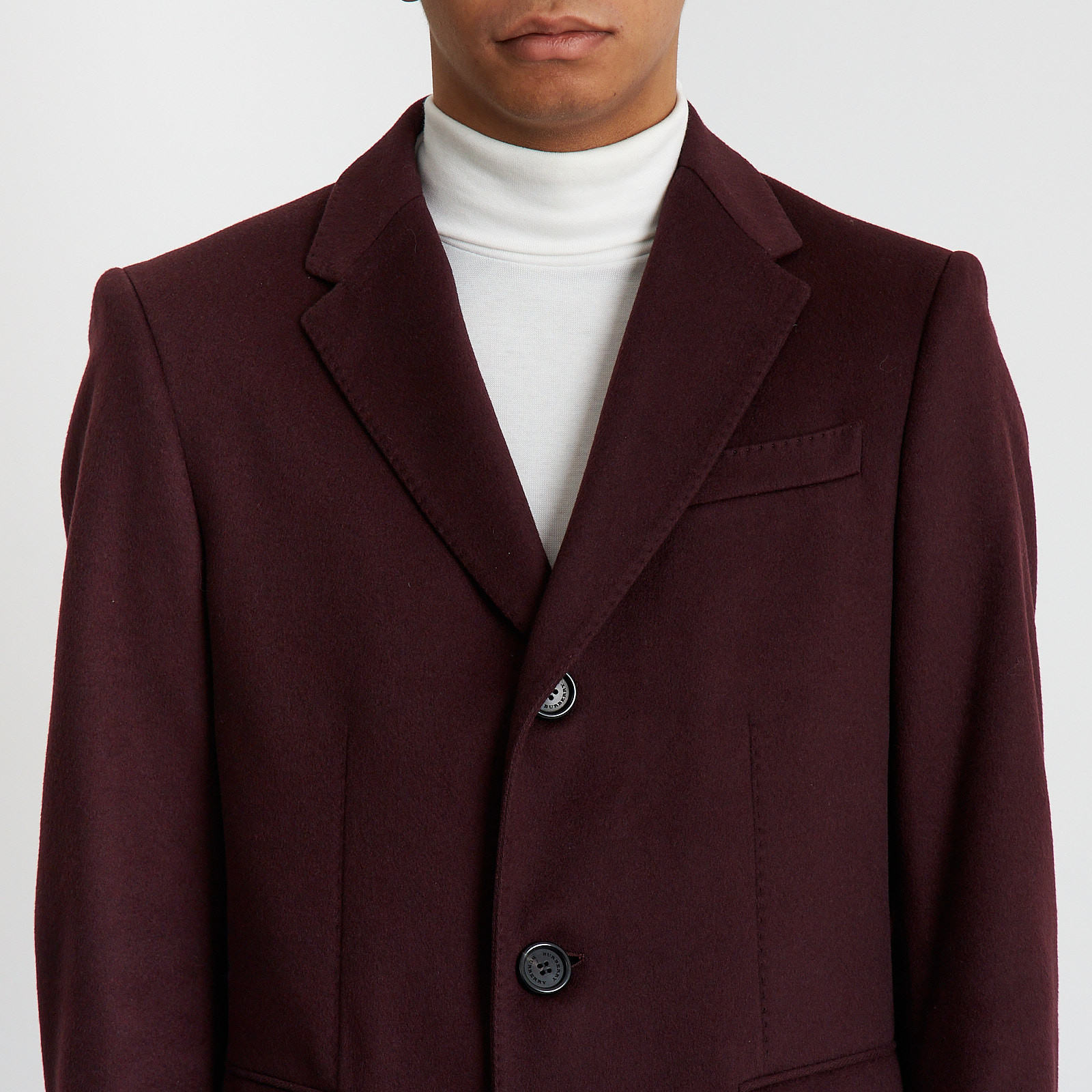 Пальто бордового цвета Burberry - фото из каталога магазина брендовой одежды Second Friend Store Пальто Burberry - купить оригинал в секонд-хенде SFS - 4