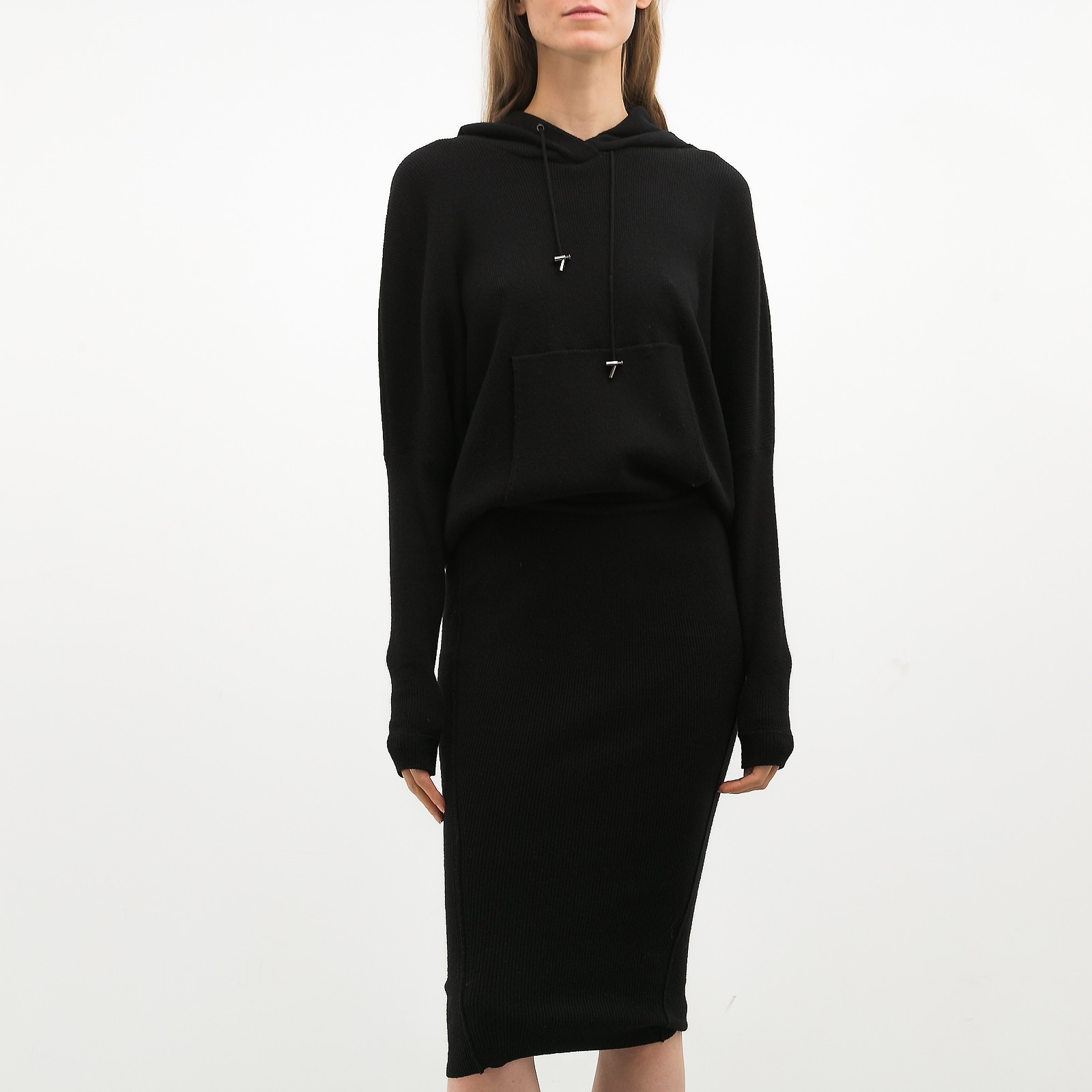 Платье черного цвета Tom Ford - фото из каталога магазина брендовой одежды Second Friend Store Платье Tom Ford - купить оригинал в секонд-хенде SFS - 1