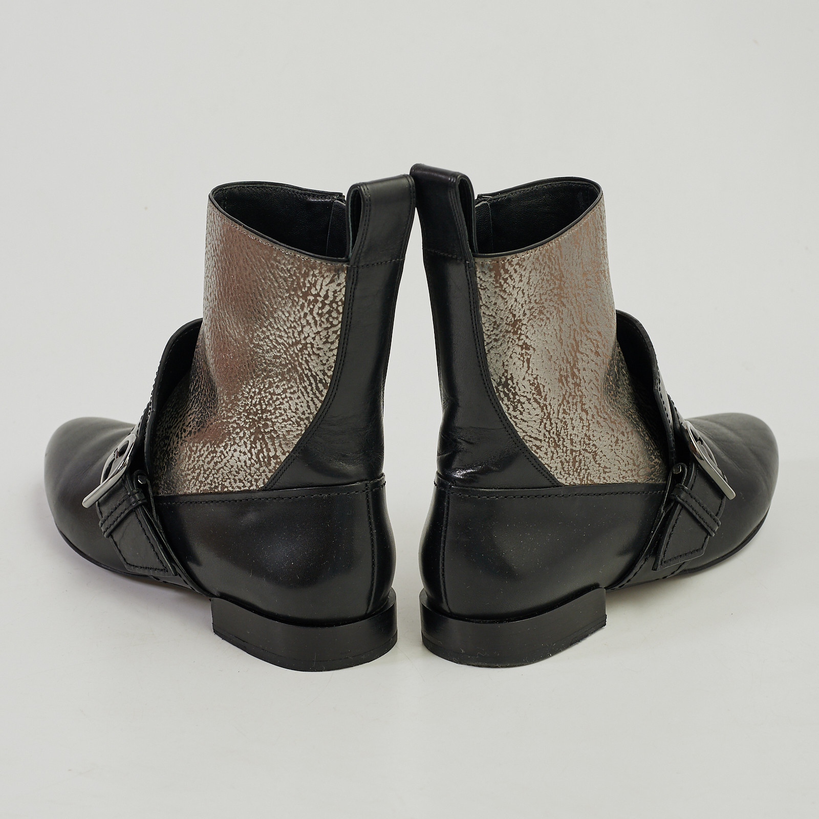 Ботинки черного цвета 3.1 Phillip Lim - фото из каталога магазина брендовой одежды Second Friend Store Ботинки 3.1 Phillip Lim - купить оригинал в секонд-хенде SFS - 3