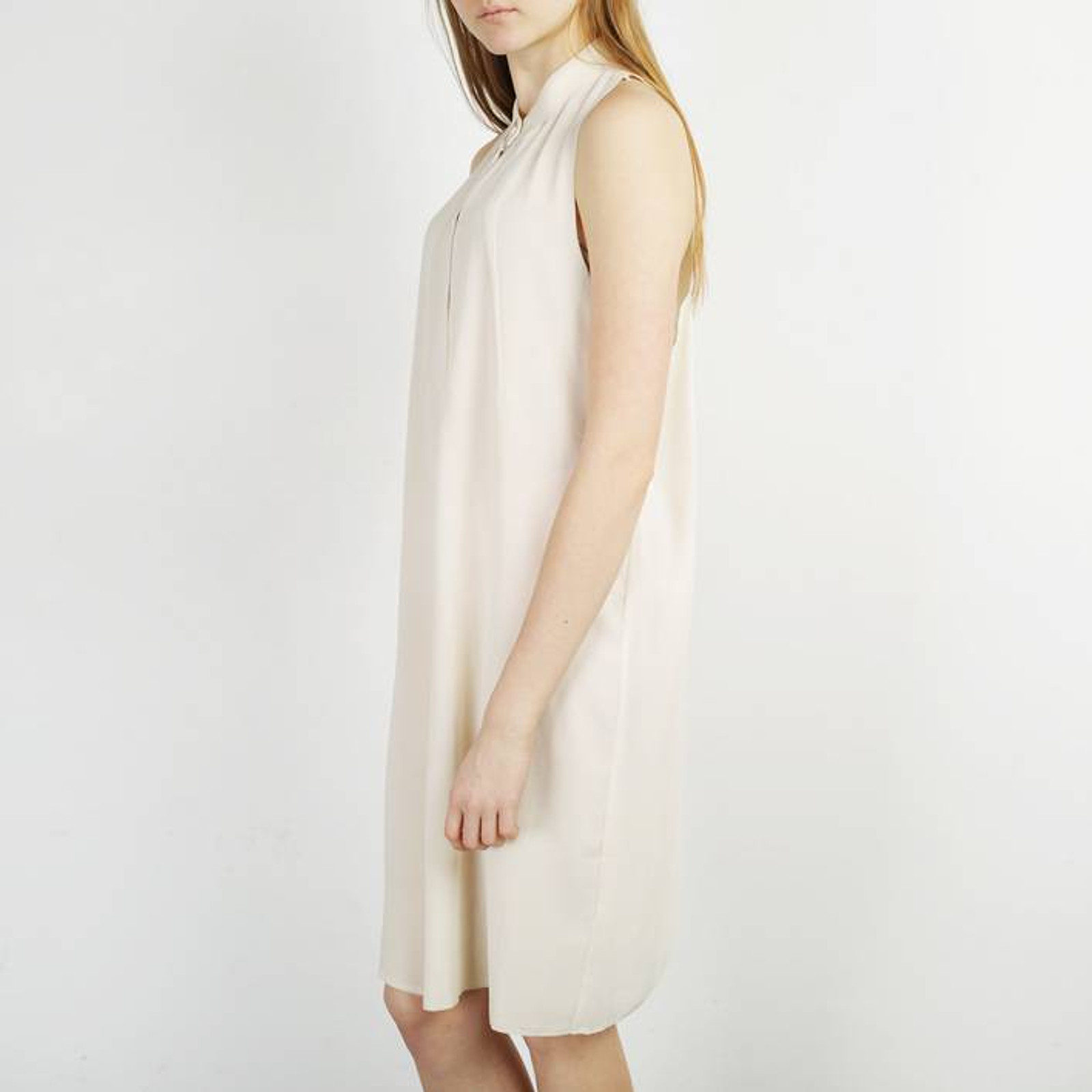 Платье белого цвета Acne Studios - фото из каталога магазина брендовой одежды Second Friend Store Платье Acne Studios - купить оригинал в секонд-хенде SFS - 3