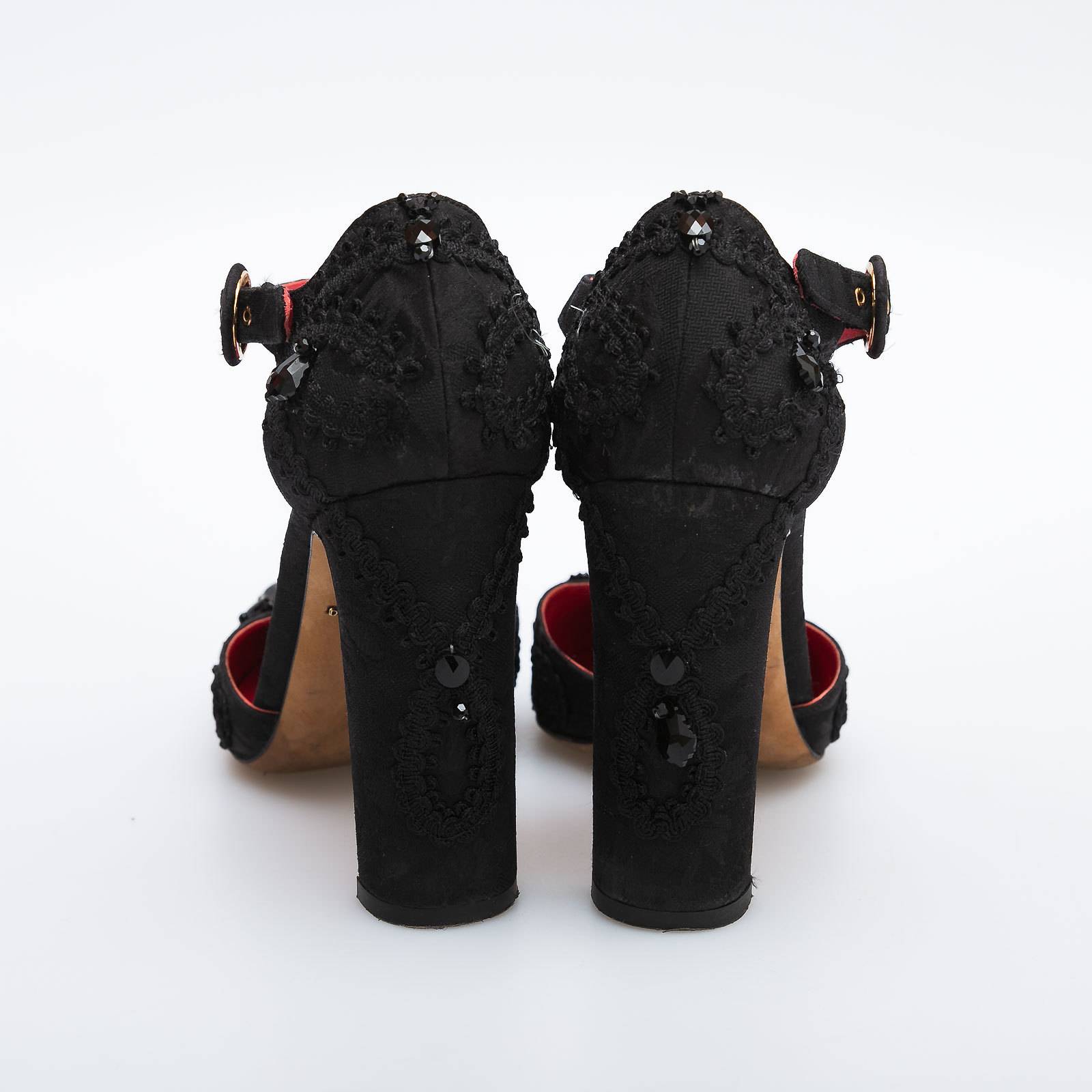 Туфли черного цвета Dolce&Gabbana - фото из каталога магазина брендовой одежды Second Friend Store Туфли Dolce&Gabbana - купить оригинал в секонд-хенде SFS - 3