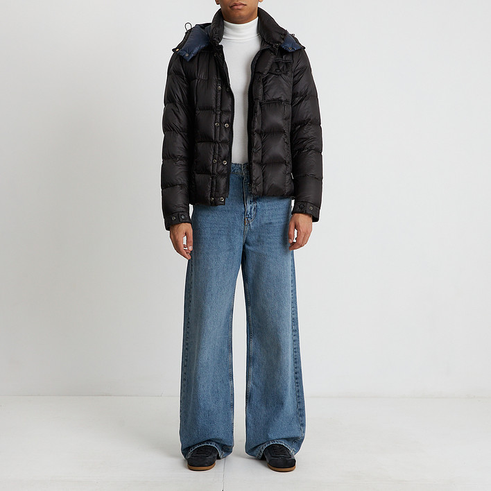 Пуховик Moncler