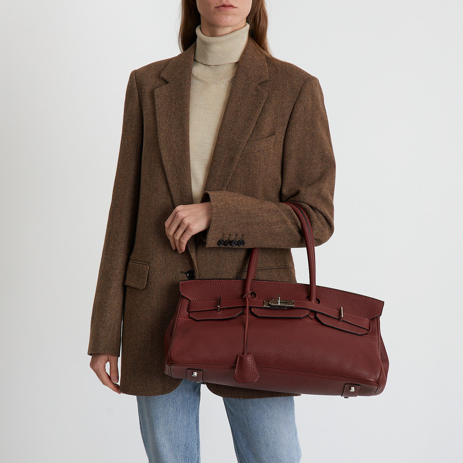 Сумка  бордового цвета Hermes - фото из каталога магазина брендовой одежды Second Friend Store Сумка Hermes - купить оригинал в секонд-хенде SFS - 2