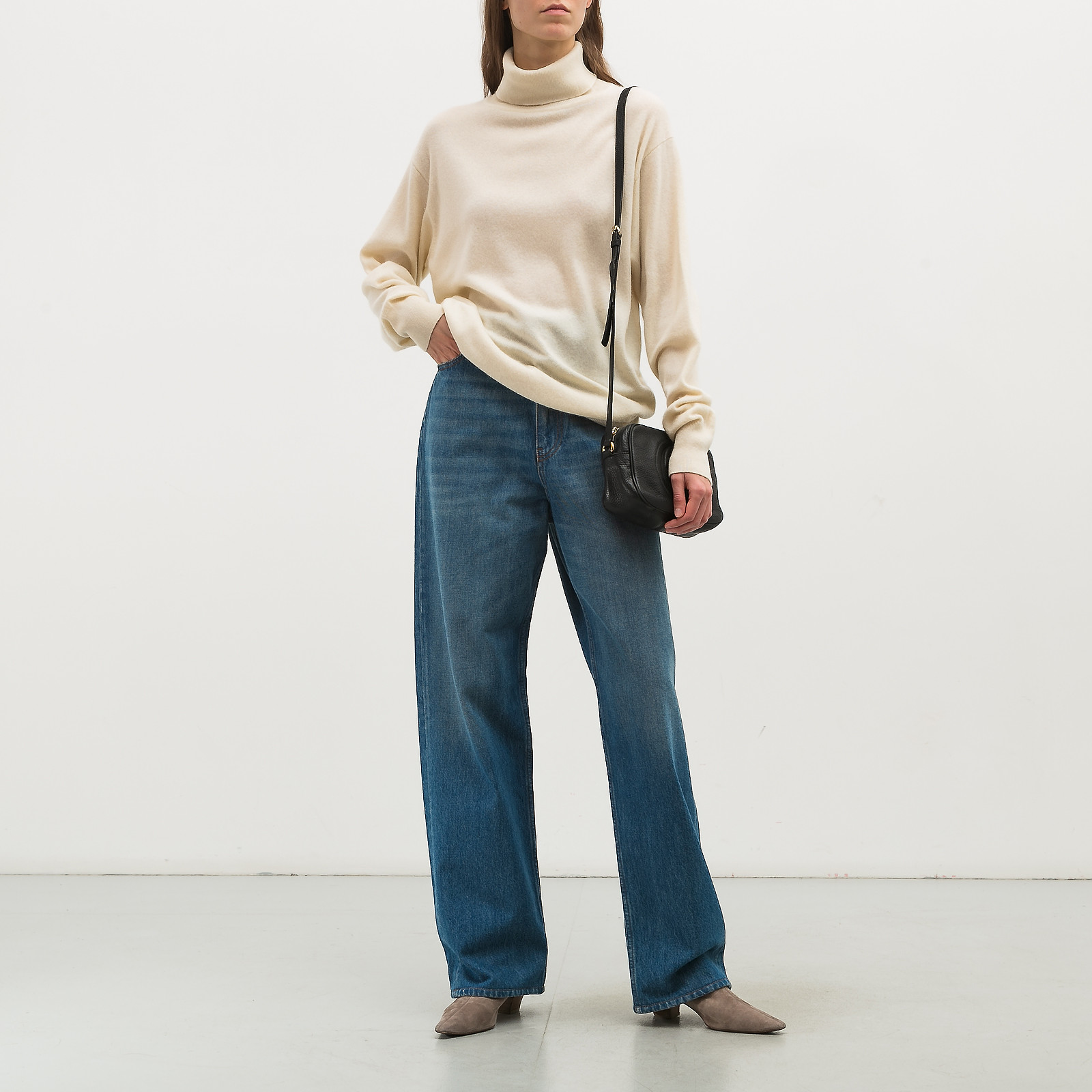 Джинсы Valentino - купить оригинал в секонд-хенде SFS - 1