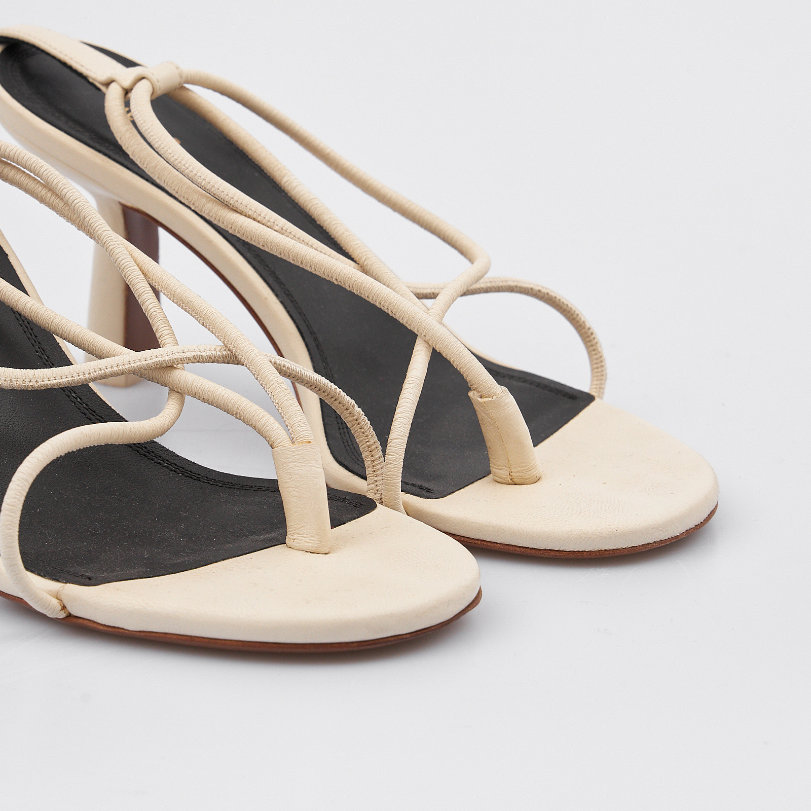 Босоножки Neous - купить оригинал в секонд-хенде SFS - 3