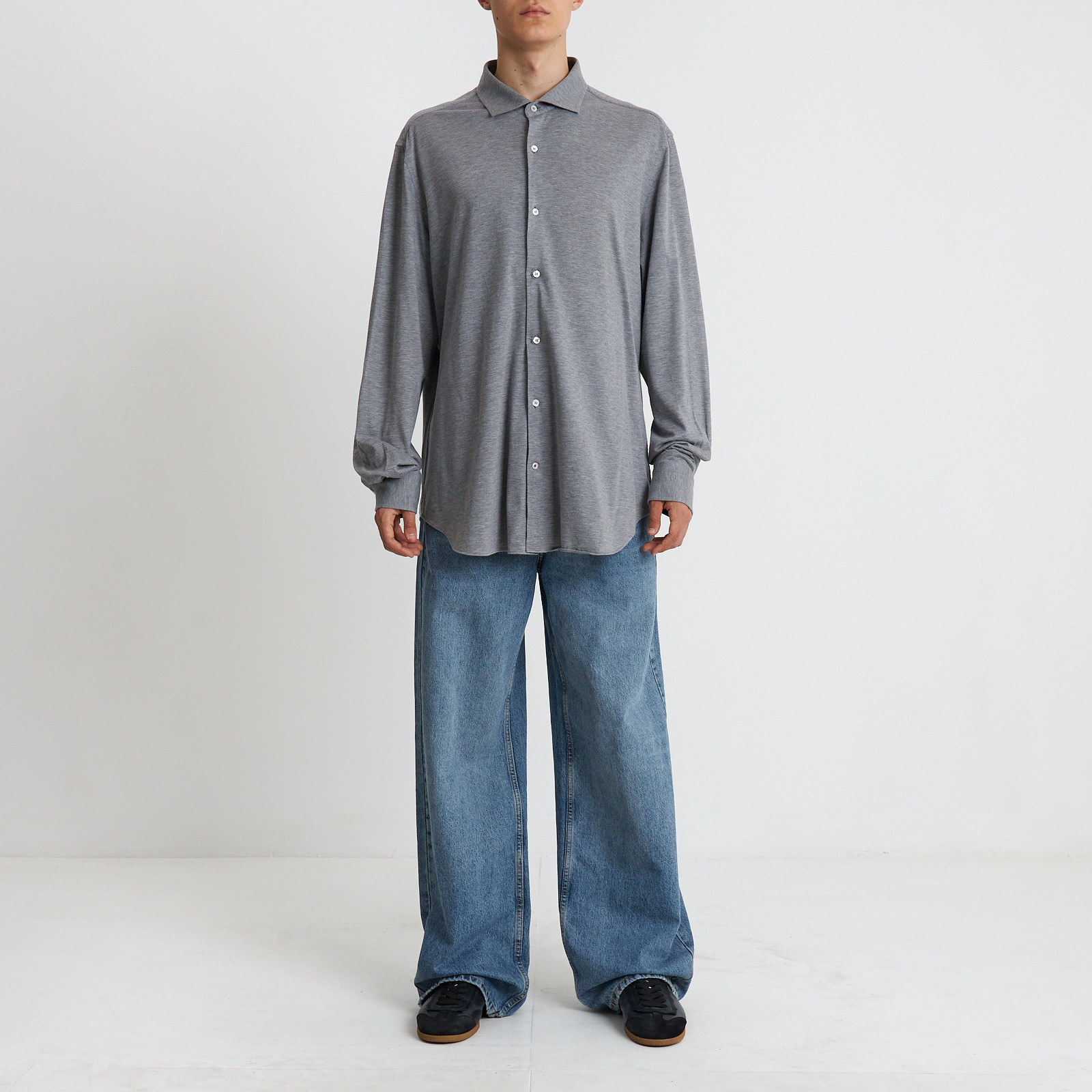 Рубашка серого цвета Loro Piana - фото из каталога магазина брендовой одежды Second Friend Store Рубашка Loro Piana - купить оригинал в секонд-хенде SFS - 2