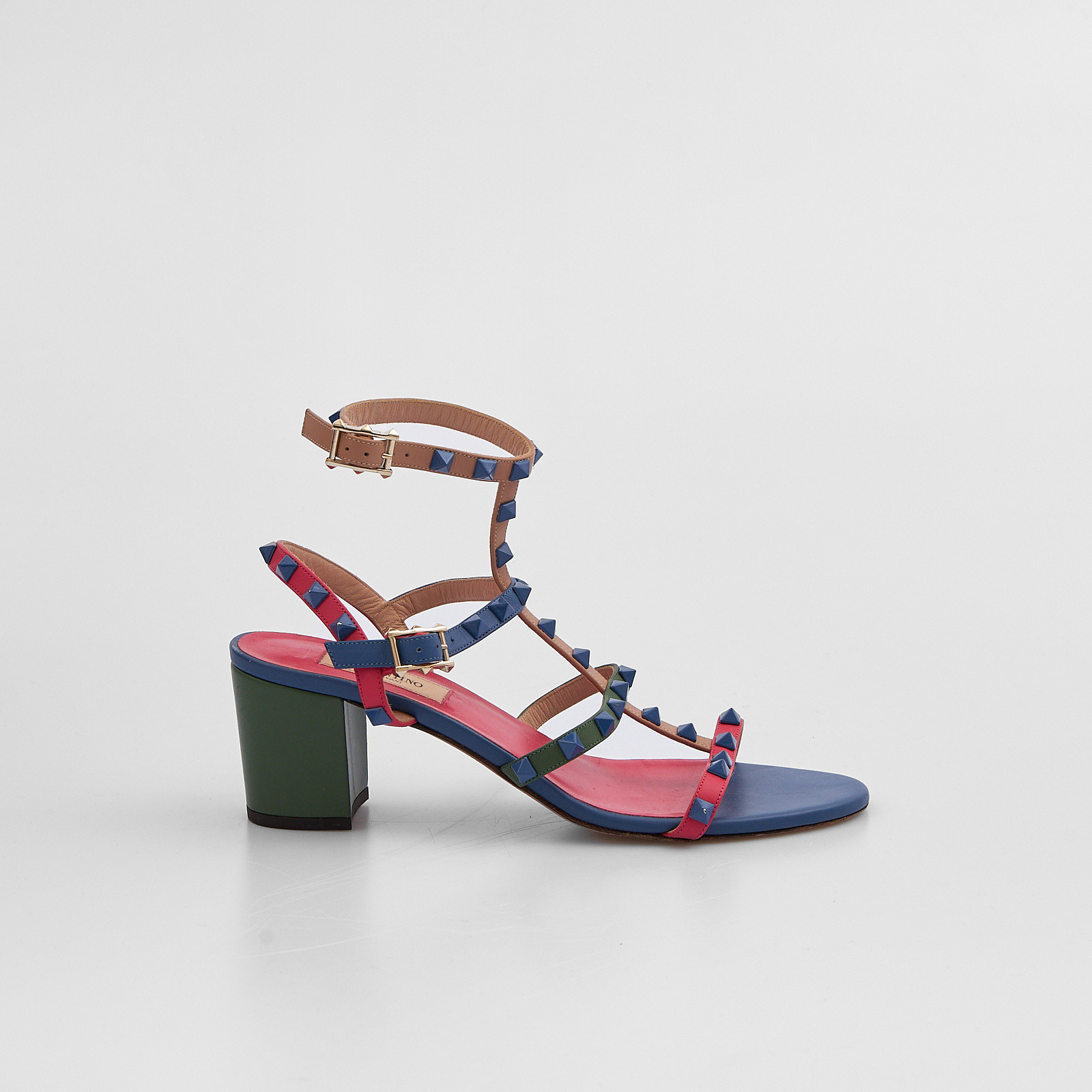 Босоножки Valentino - фото из каталога магазина брендовой одежды Second Friend Store Босоножки Valentino - купить оригинал в секонд-хенде SFS - 1
