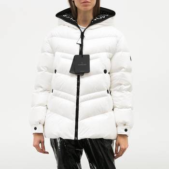 Пуховик Moncler