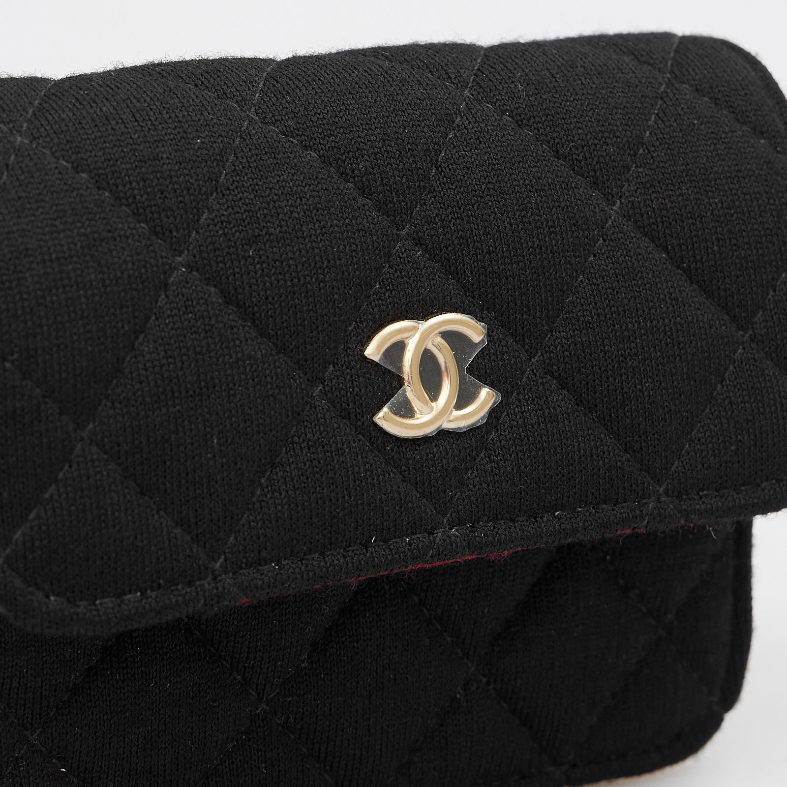 Сумка  черного цвета Chanel - фото из каталога магазина брендовой одежды Second Friend Store Сумка Chanel - купить оригинал в секонд-хенде SFS - 5