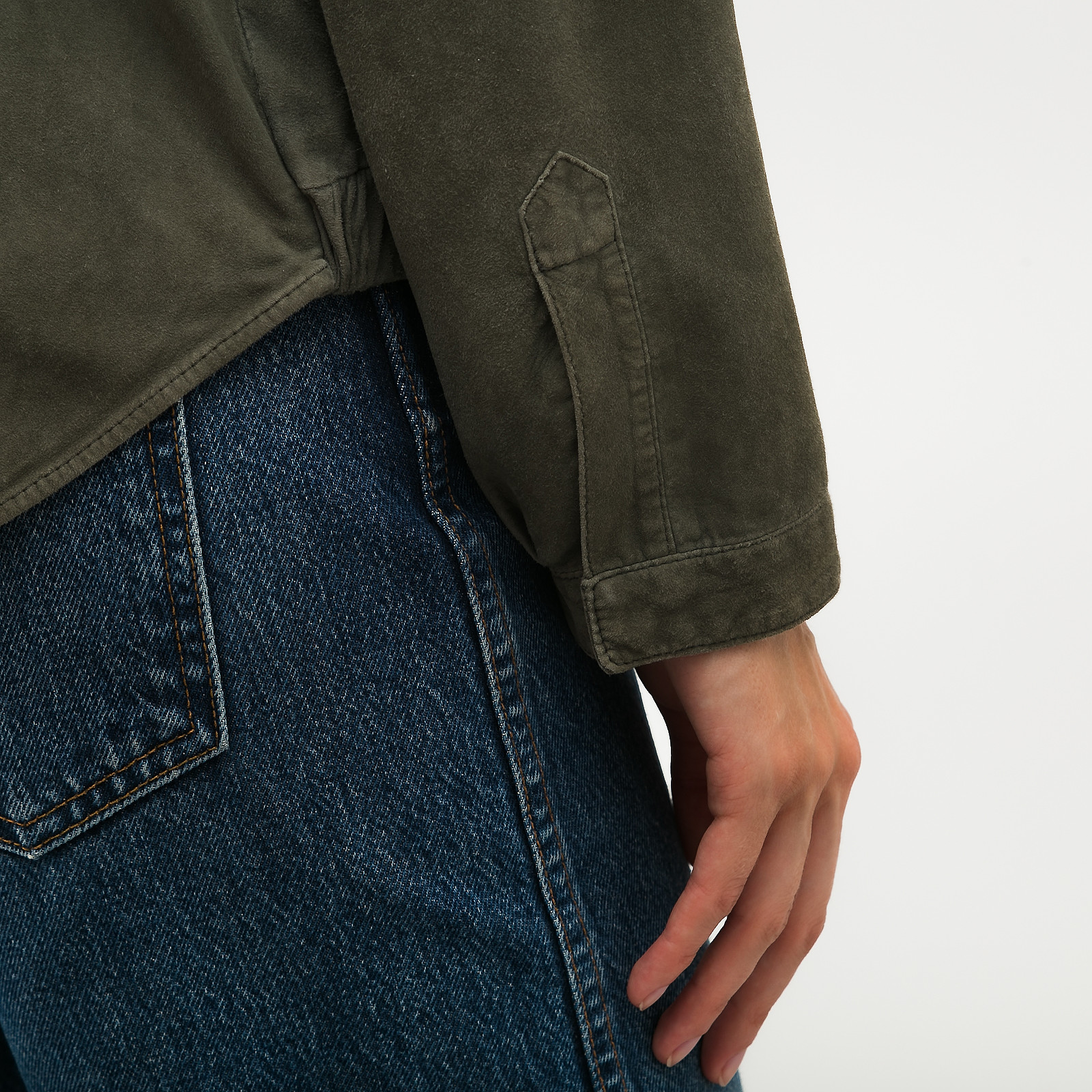 Куртка кожаная зеленого цвета Brunello Cucinelli - фото из каталога магазина брендовой одежды Second Friend Store Куртка кожаная Brunello Cucinelli - купить оригинал в секонд-хенде SFS - 5