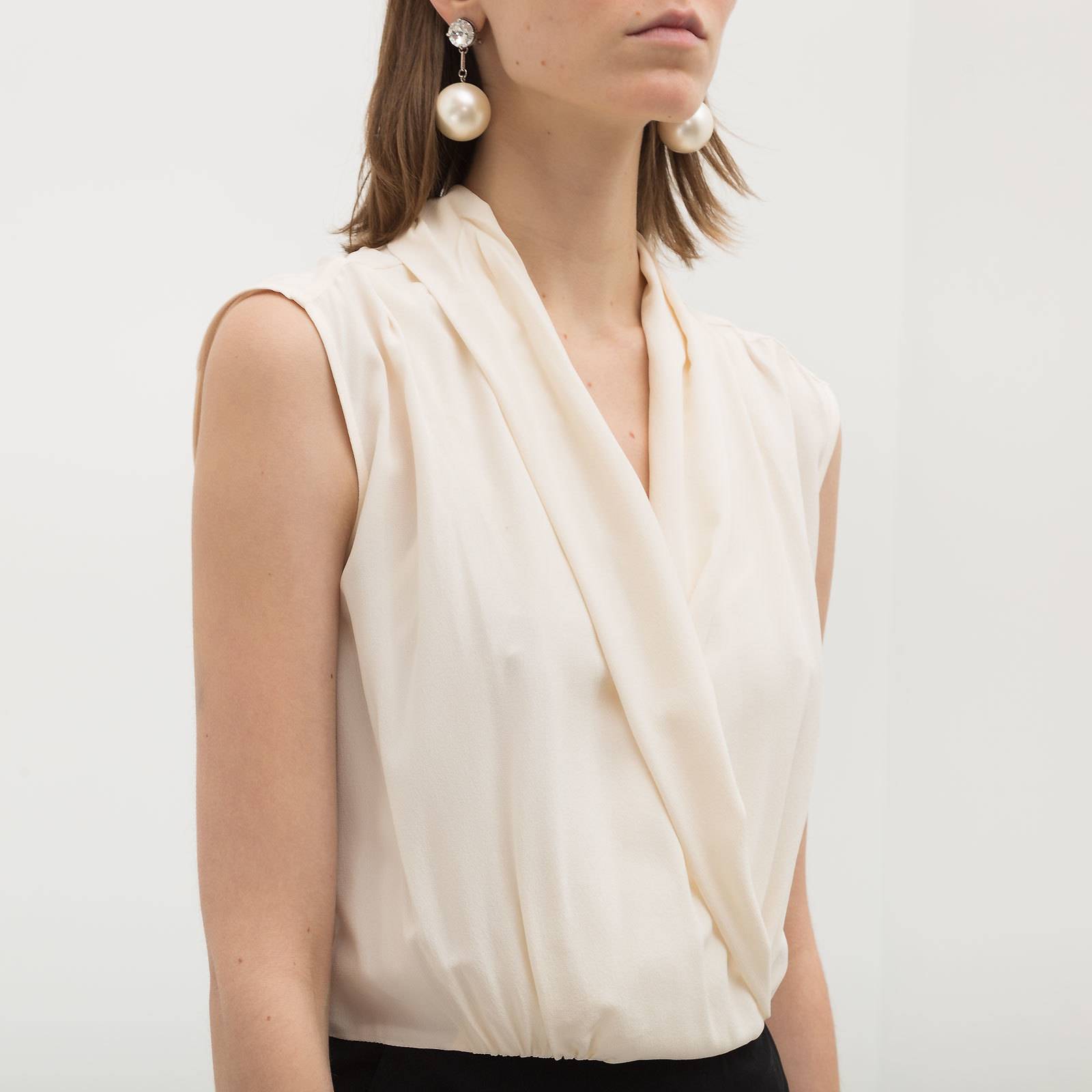 Платье черного цвета Max Mara - фото из каталога магазина брендовой одежды Second Friend Store Платье Max Mara - купить оригинал в секонд-хенде SFS - 4