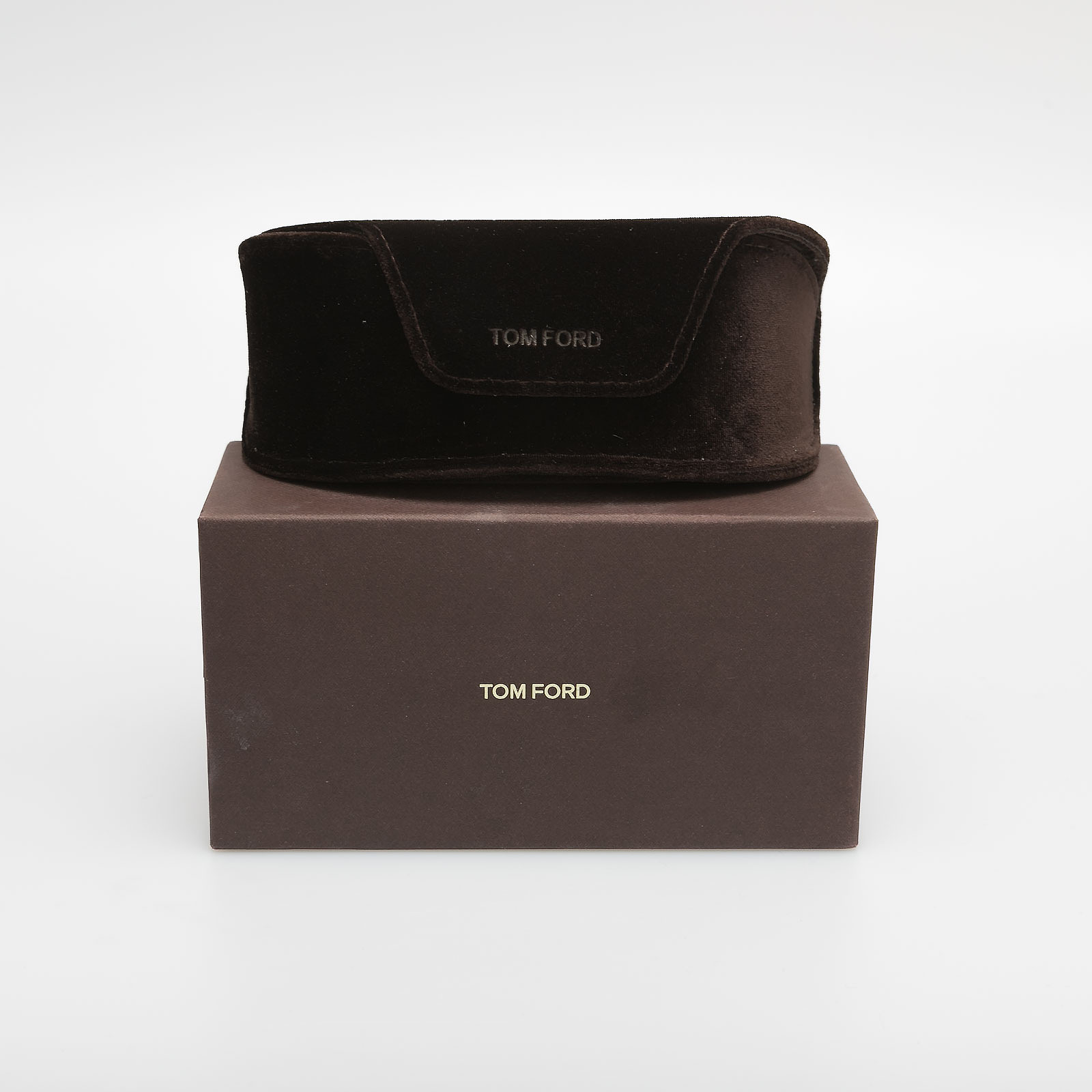 Солнцезащитные очки Tom Ford - купить оригинал в секонд-хенде SFS - 5
