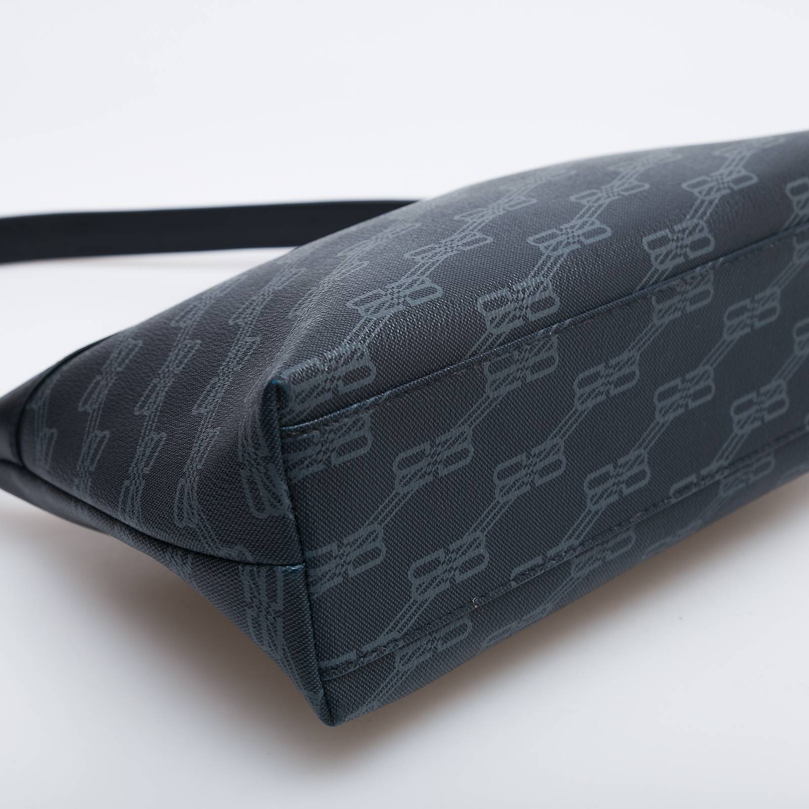 Сумка Balenciaga - купить оригинал в секонд-хенде SFS - 6