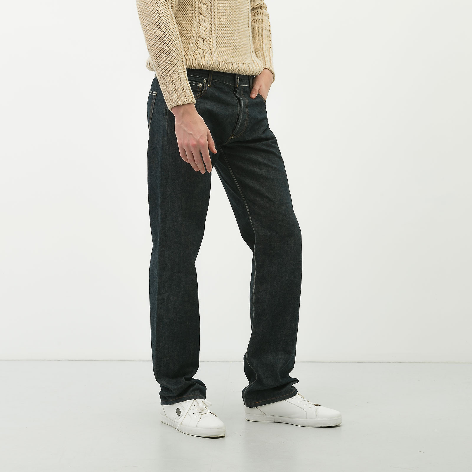 Джинсы синего цвета Jil Sander - фото из каталога магазина брендовой одежды Second Friend Store Джинсы Jil Sander - купить оригинал в секонд-хенде SFS - 3