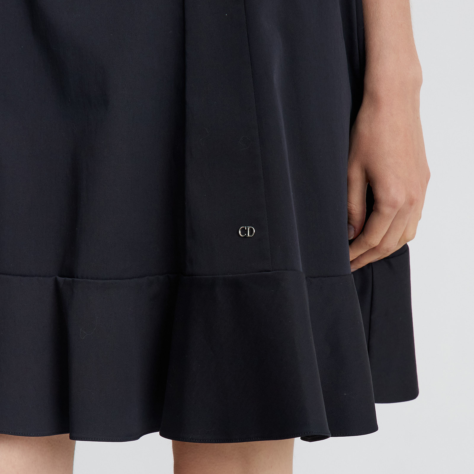 Платье  синего цвета Christian Dior - фото из каталога магазина брендовой одежды Second Friend Store Платье Christian Dior - купить оригинал в секонд-хенде SFS - 5