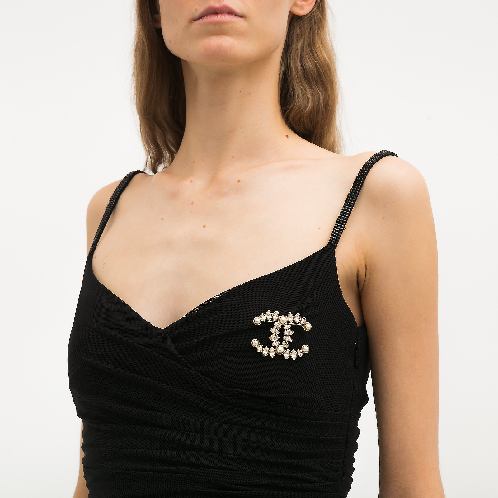 Брошь Chanel les Exclusifs - купить оригинал в секонд-хенде SFS - 2