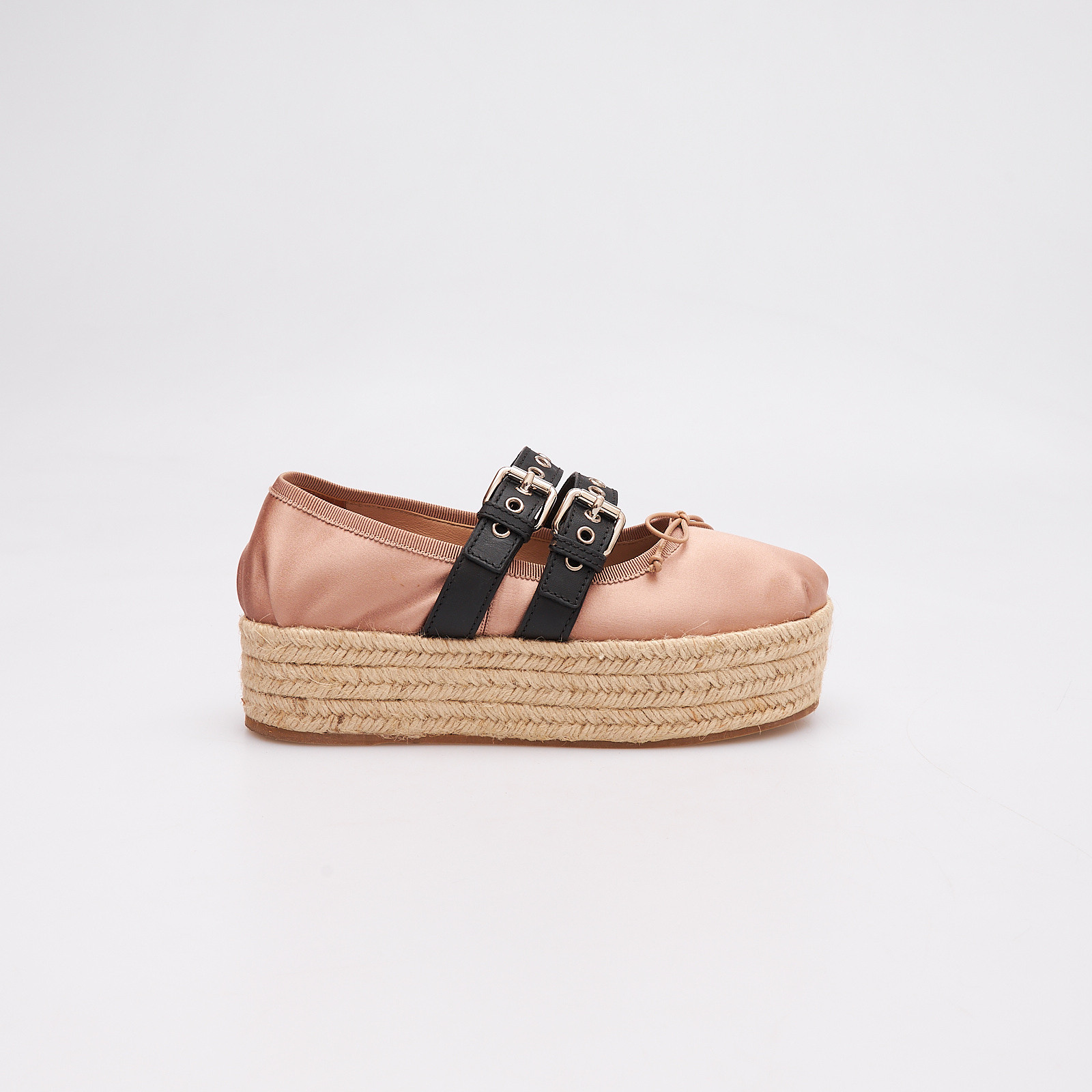 Эспадрильи розового цвета Miu Miu - фото из каталога магазина брендовой одежды Second Friend Store Эспадрильи Miu Miu - купить оригинал в секонд-хенде SFS - 1