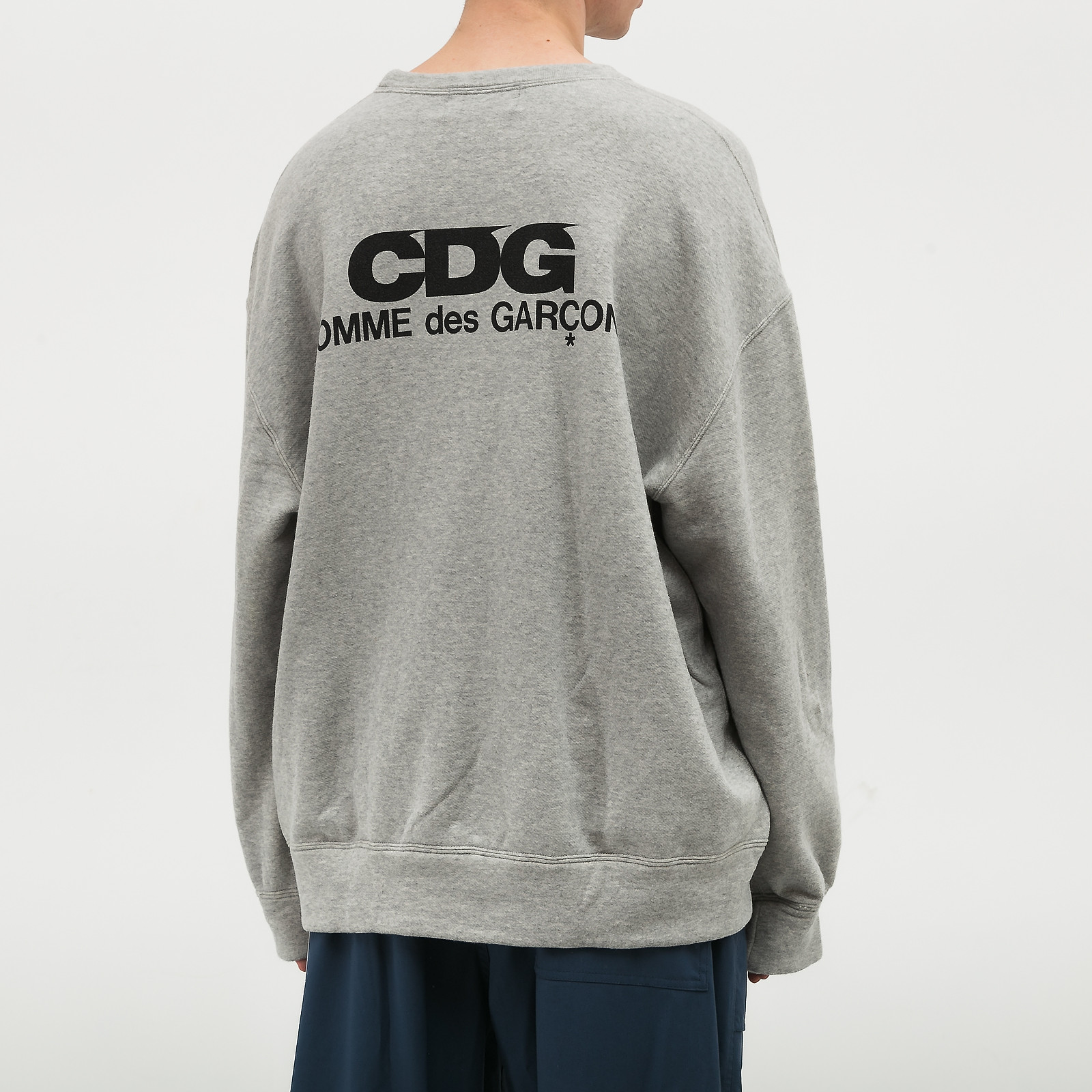 Свитшот Comme des Garcons - купить оригинал в секонд-хенде SFS