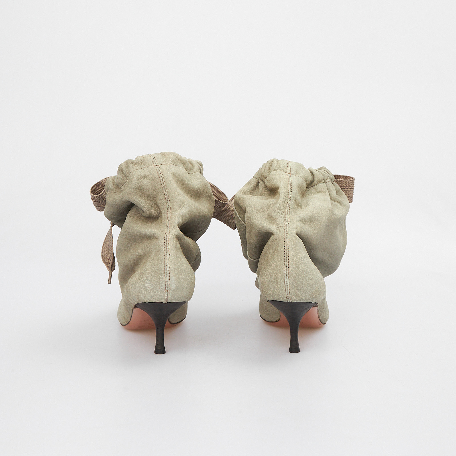 Ботильоны серого цвета Vivienne Westwood - фото из каталога магазина брендовой одежды Second Friend Store Ботильоны Vivienne Westwood - купить оригинал в секонд-хенде SFS - 3