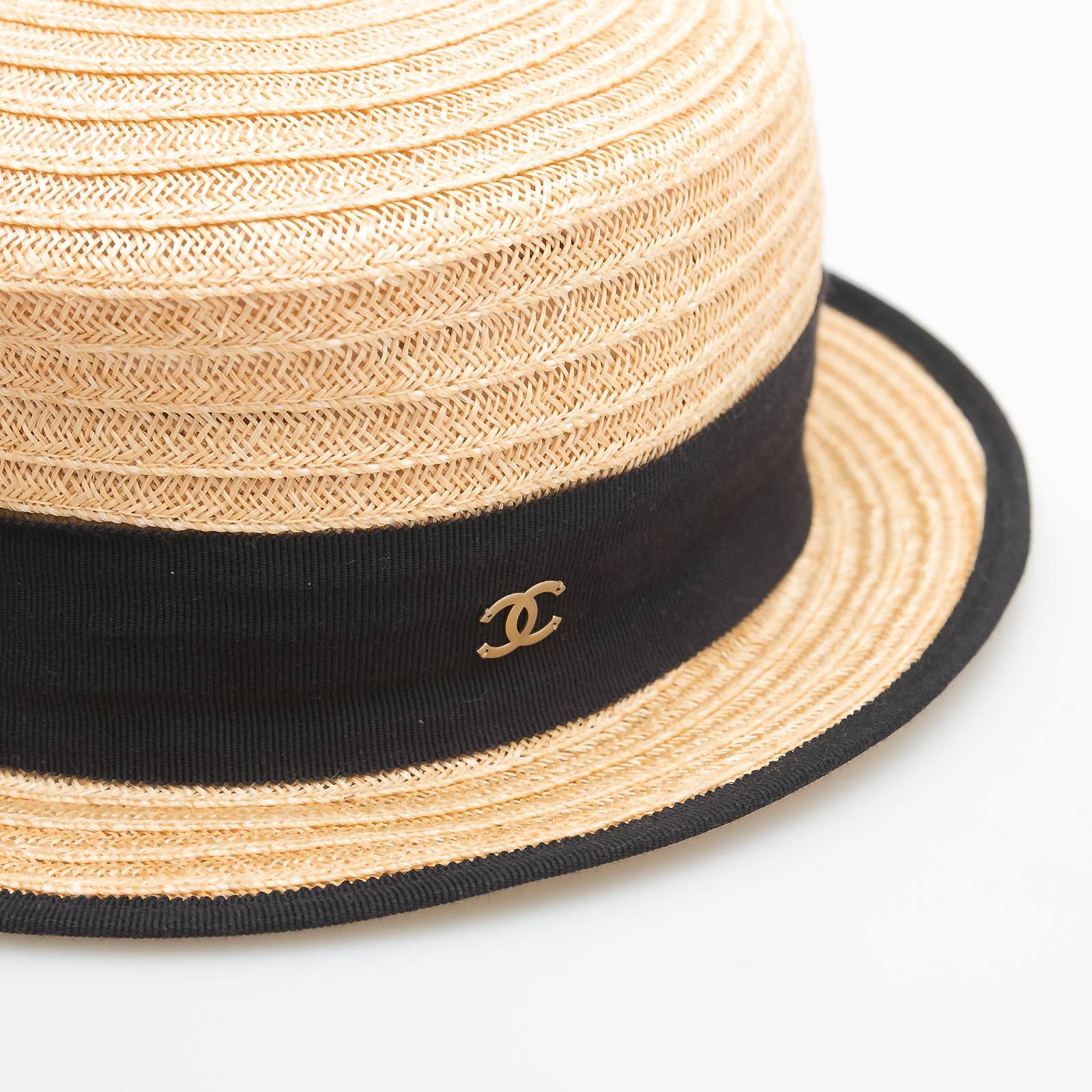 Шляпа Chanel - купить оригинал в секонд-хенде SFS