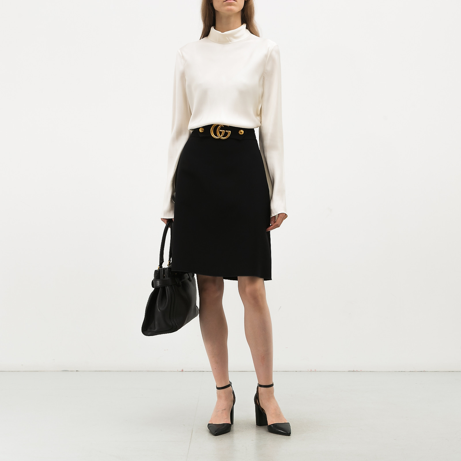 Юбка черного цвета Gucci - фото из каталога магазина брендовой одежды Second Friend Store Юбка Gucci - купить оригинал в секонд-хенде SFS - 3