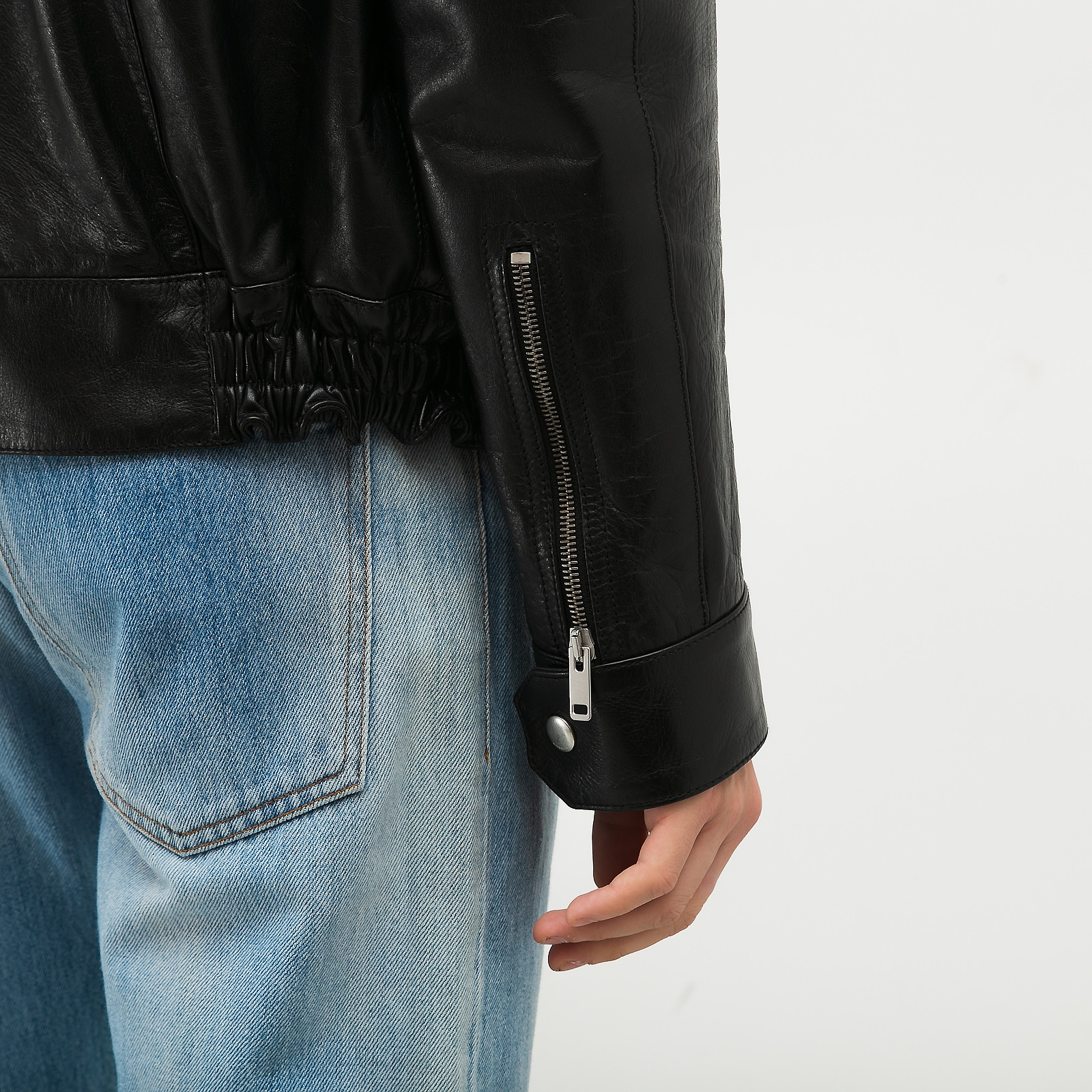 Куртка кожаная Givenchy - купить оригинал в секонд-хенде SFS - 5