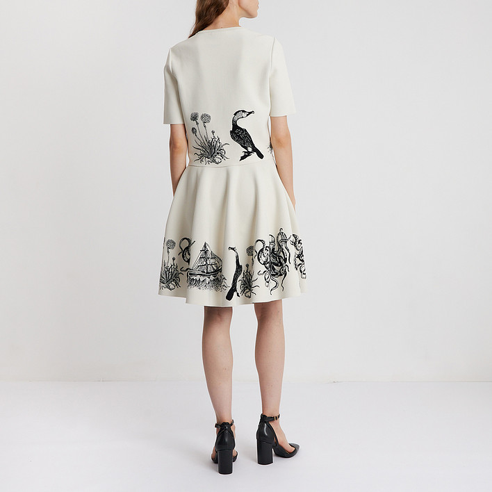 Костюм Alexander McQueen