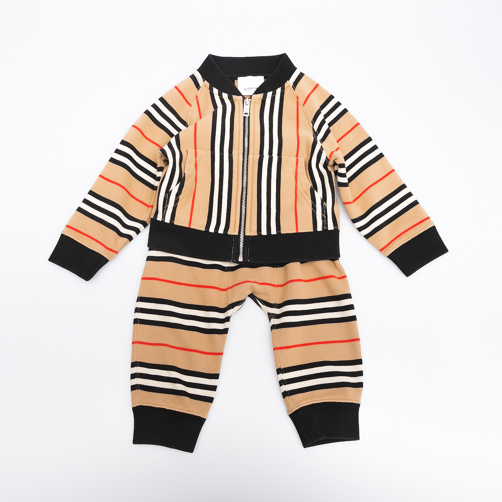 Костюм Burberry - купить оригинал в секонд-хенде SFS - 1