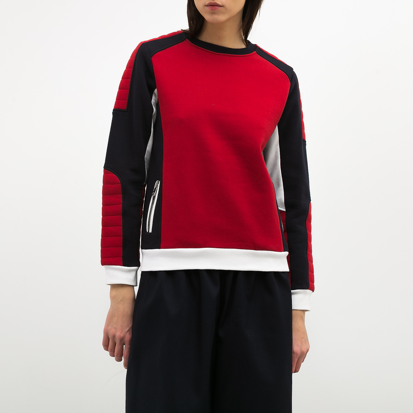Свитшот красного цвета Balmain - фото из каталога магазина брендовой одежды Second Friend Store Свитшот Balmain - купить оригинал в секонд-хенде SFS - 1