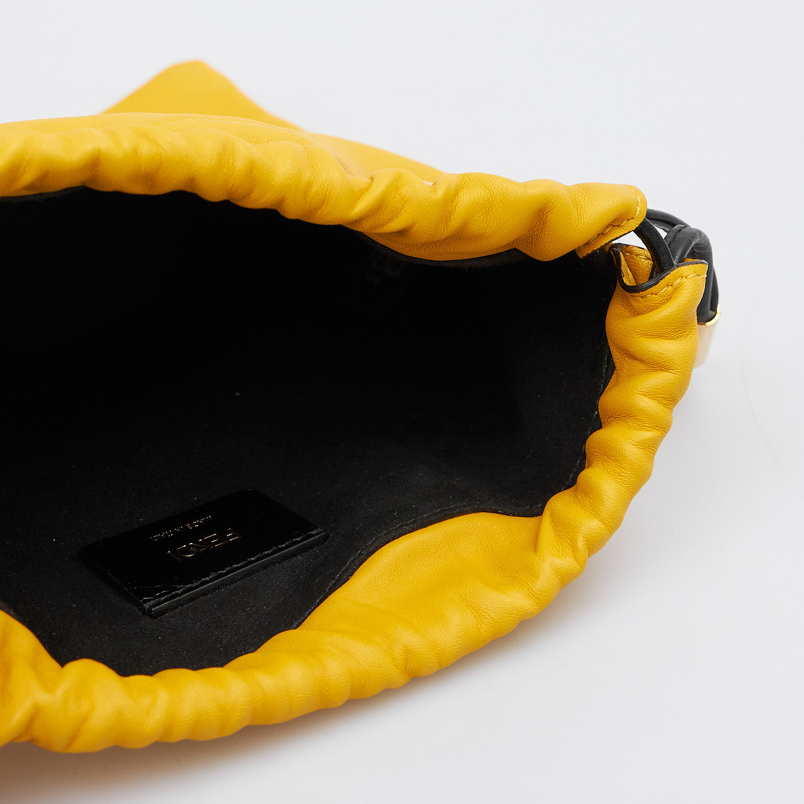 Клатч Fendi - купить оригинал в секонд-хенде SFS - 8