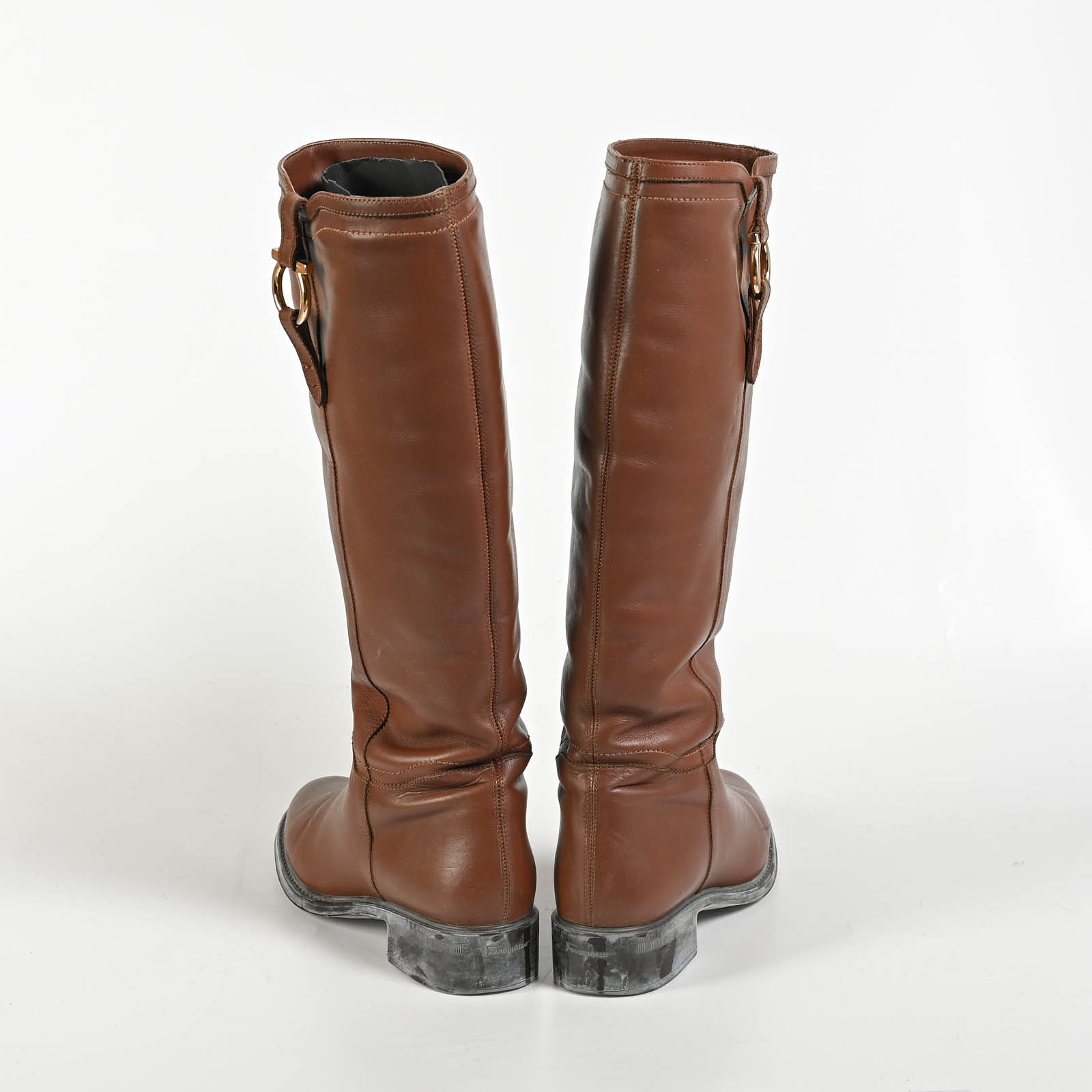 Сапоги Salvatore Ferragamo - купить оригинал в секонд-хенде SFS - 3