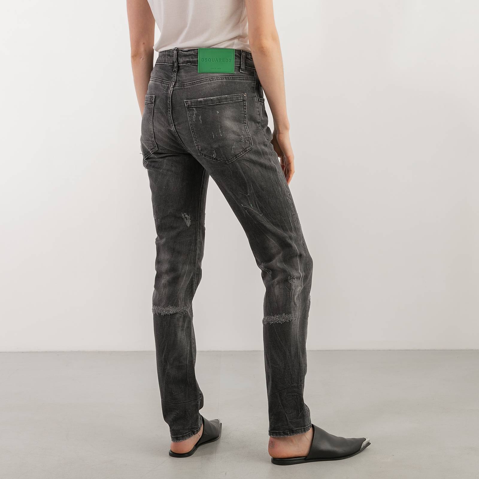 Джинсы Dsquared2 - купить оригинал в секонд-хенде SFS - 2