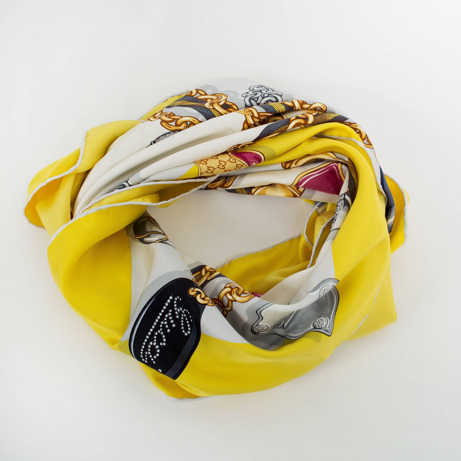 Платок Gucci - купить оригинал в секонд-хенде SFS - 2